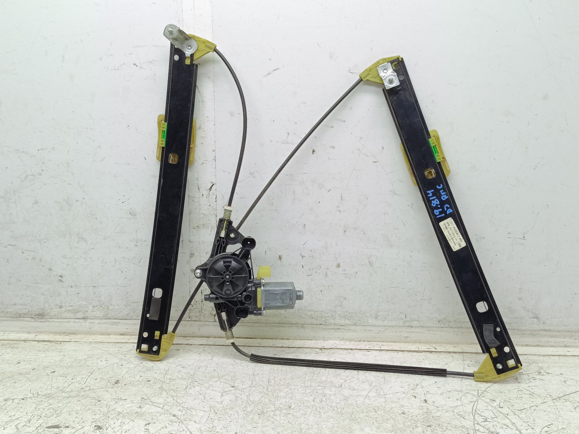 Recambio de elevalunas delantero izquierdo para audi a4 berlina (8w2) básico referencia OEM IAM 8W0837461 1021C28035103 