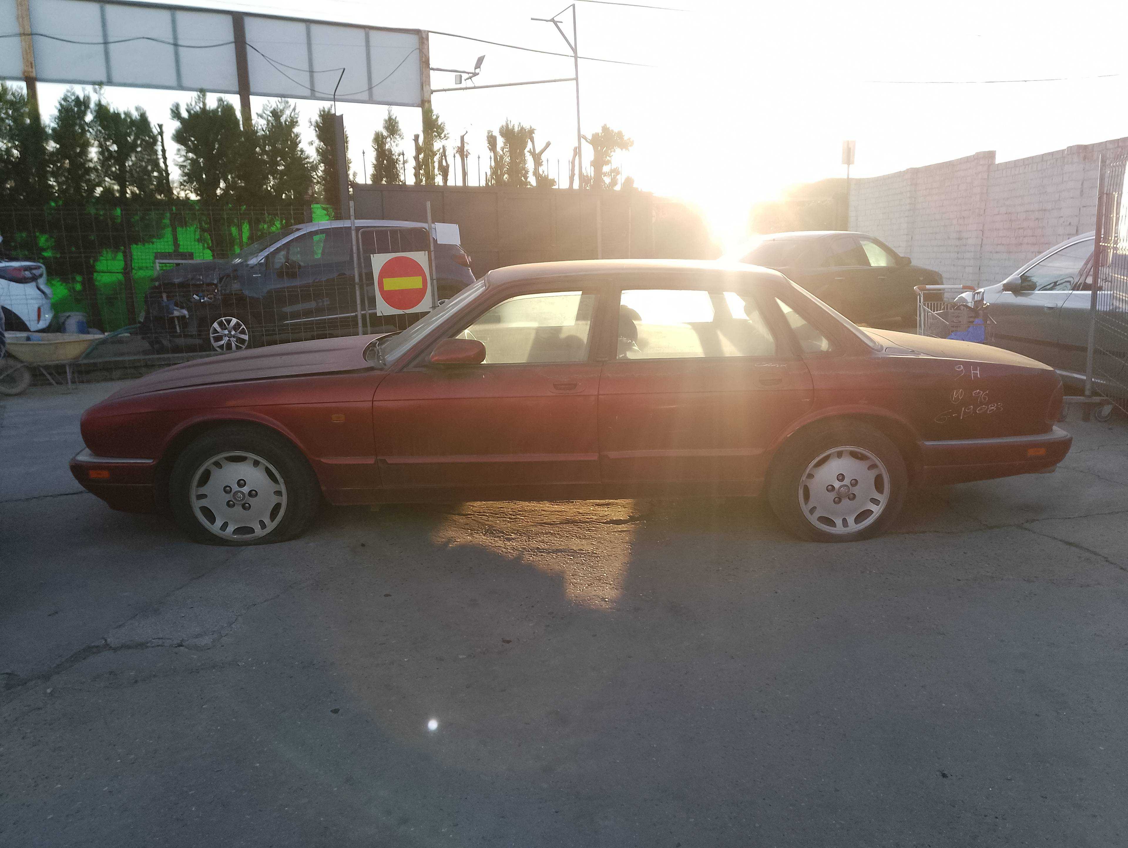 jaguar xj6/12 del año 1996