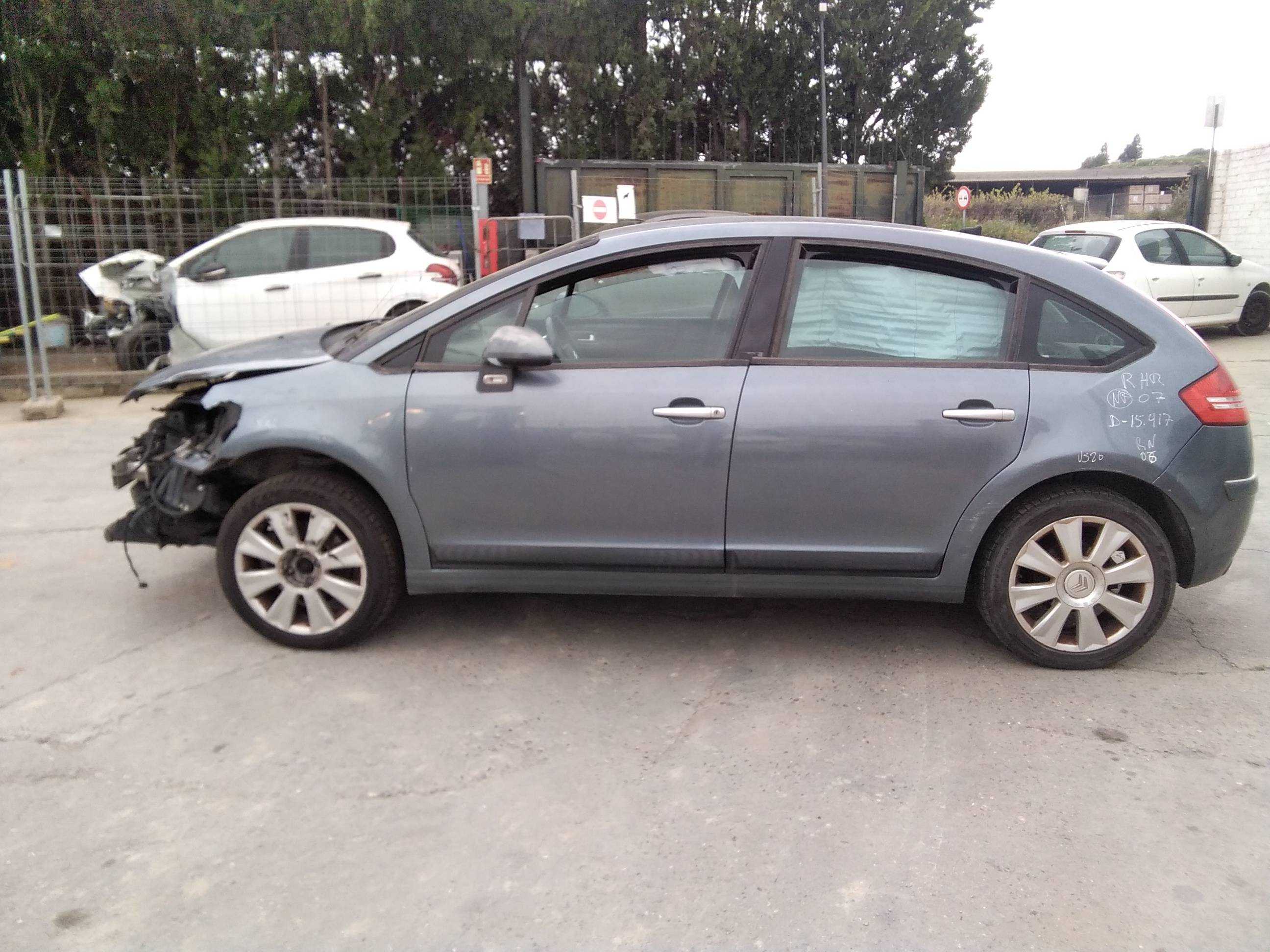 citroën c4 berlina del año 2007