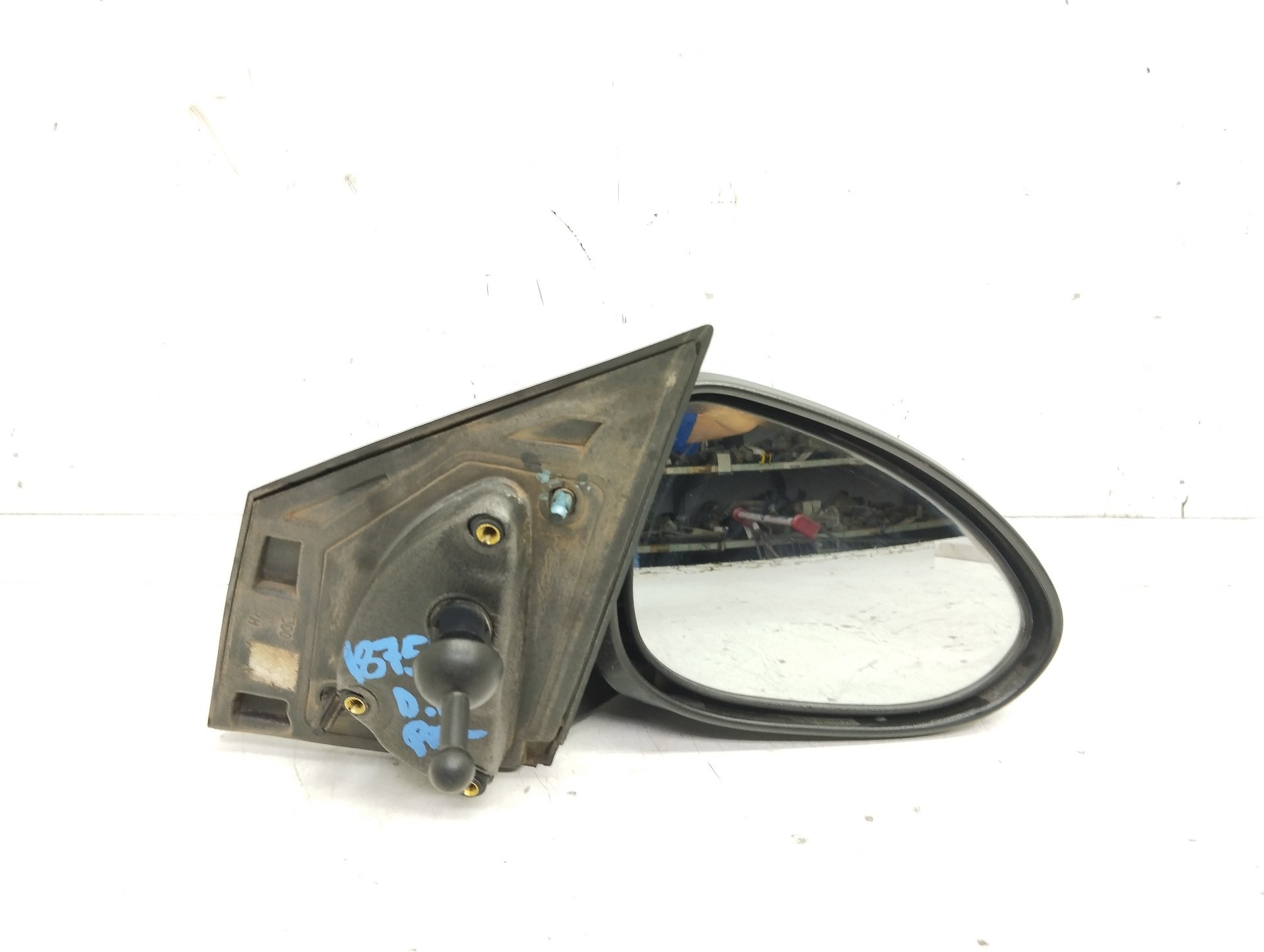Recambio de retrovisor derecho para chevrolet aveo sedán lt+ referencia OEM IAM  95186965 