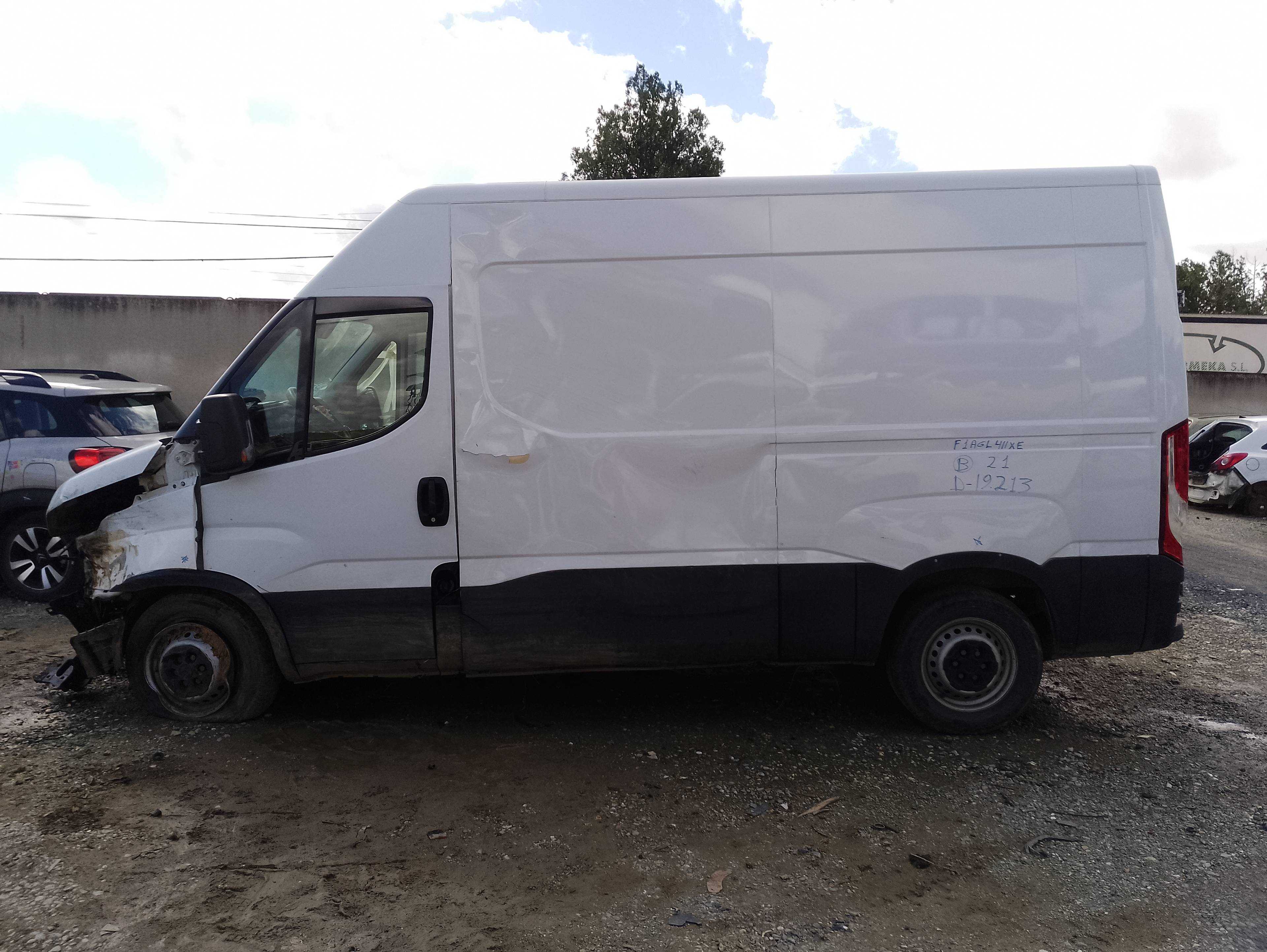 iveco 35s12 del año 2021