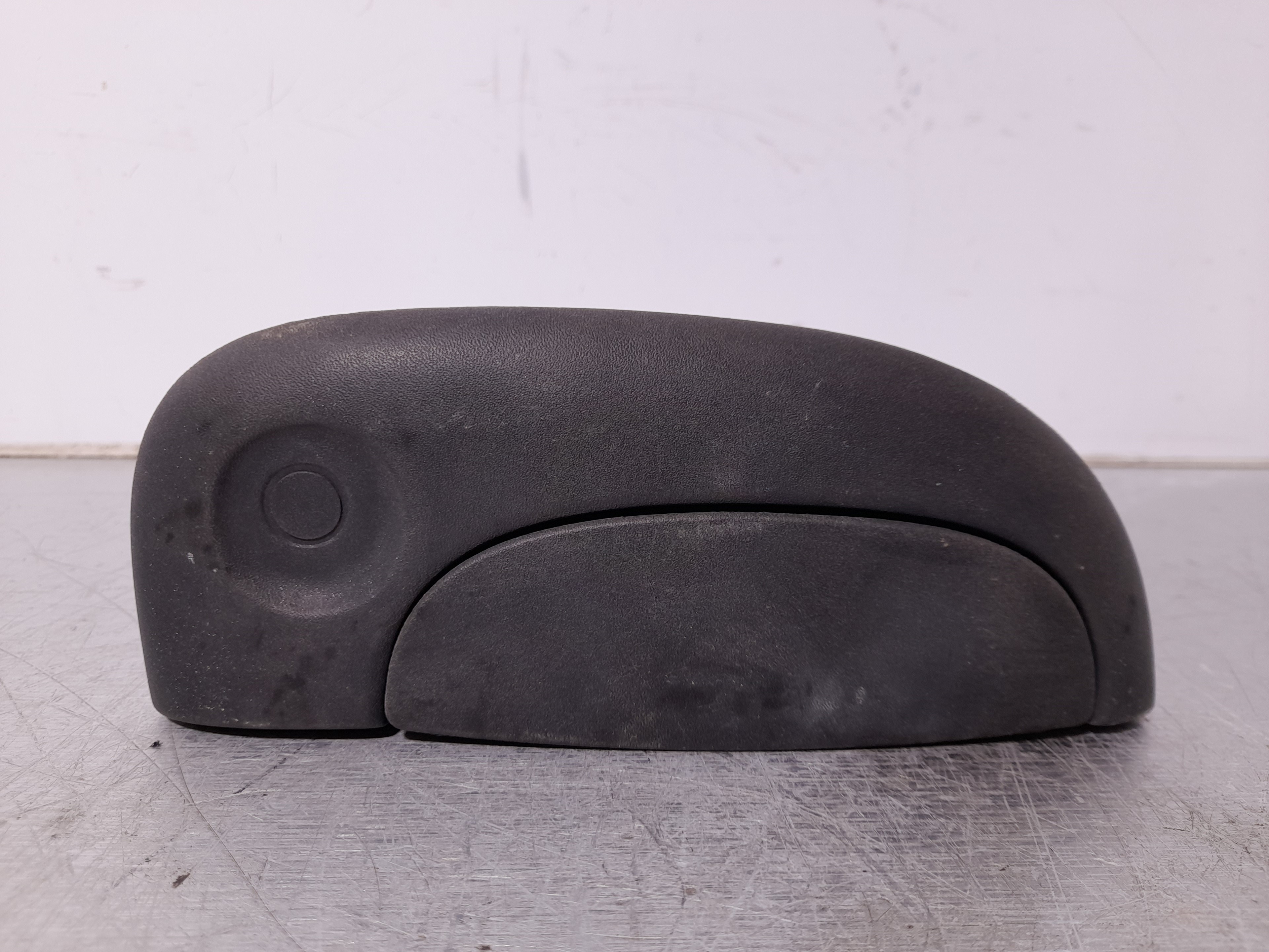 Recambio de maneta exterior delantera derecha para renault kangoo (f/kc0) authentique 4x4 referencia OEM IAM 7700354479  