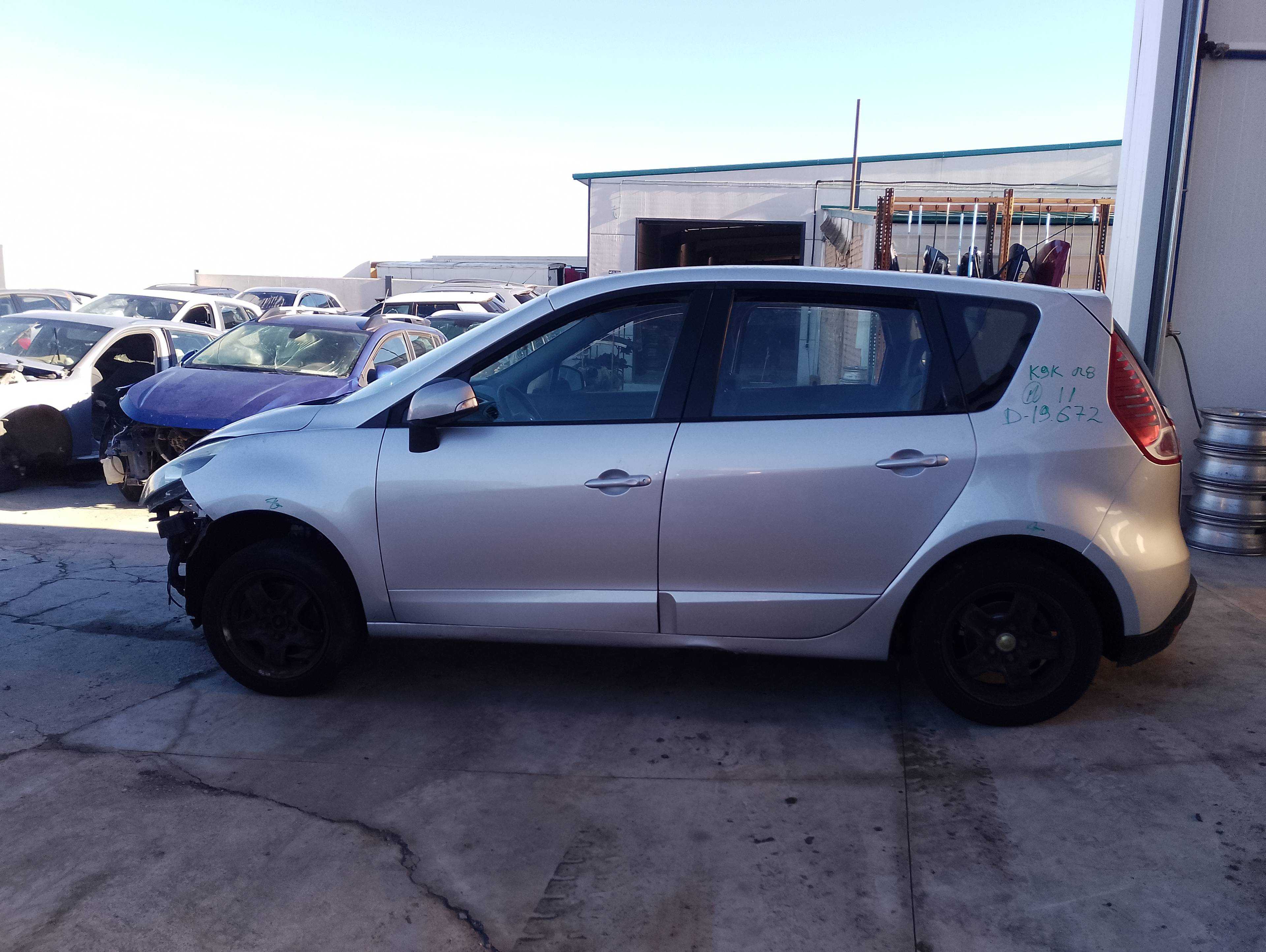 renault scenic iii del año 2011