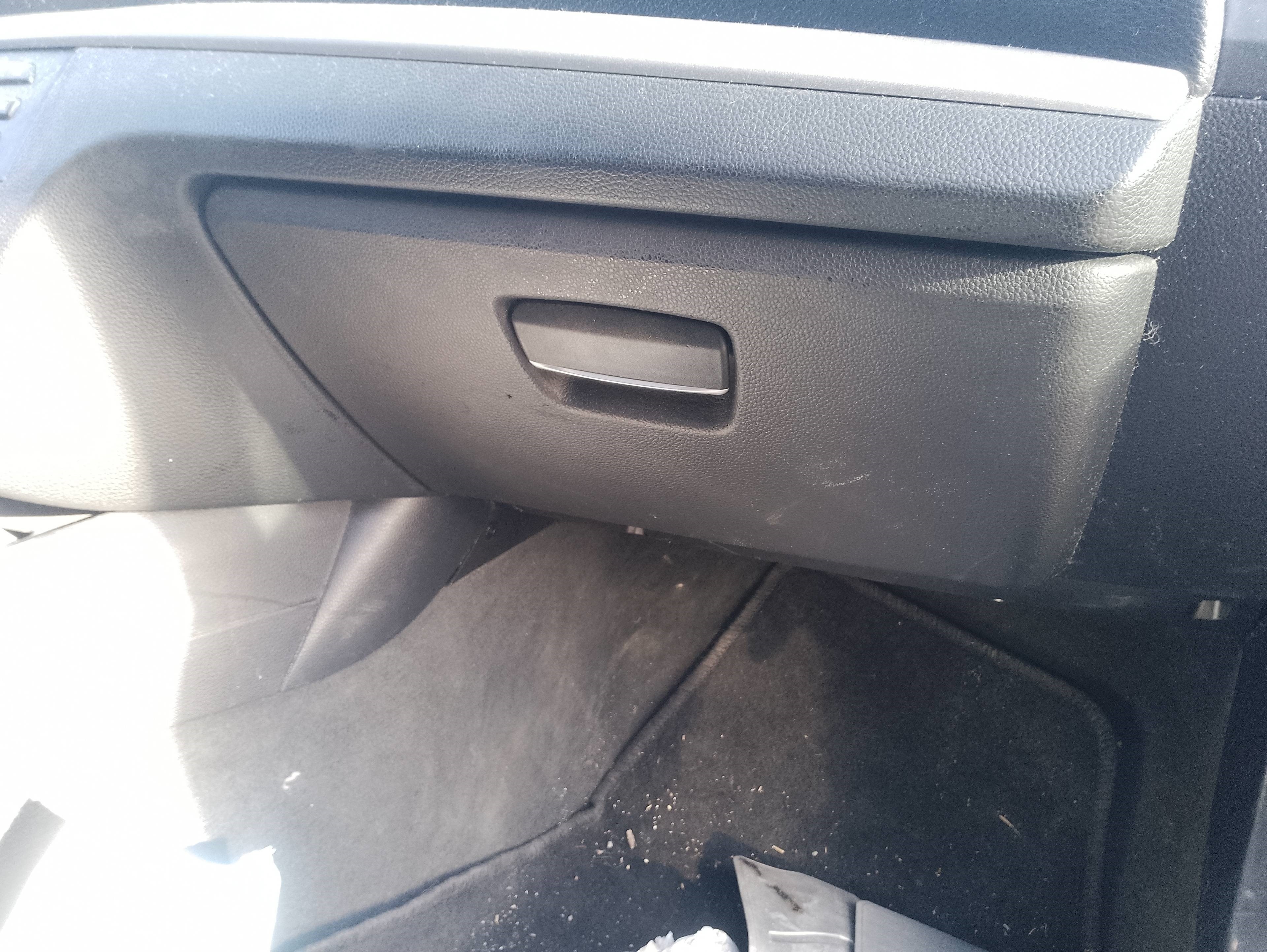 Recambio de guantera para bmw serie 1 berlina (e81/e87) 118d referencia OEM IAM   