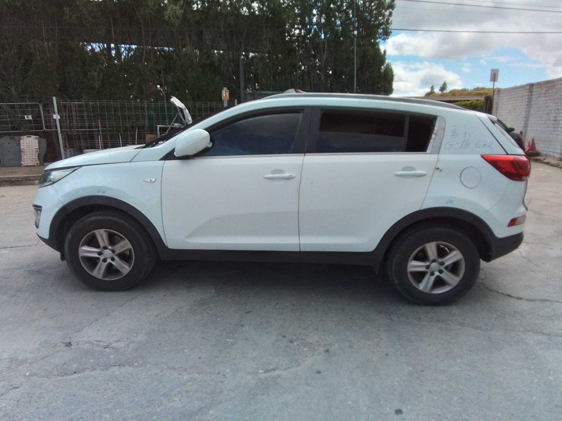 kia sportage del año 2015
