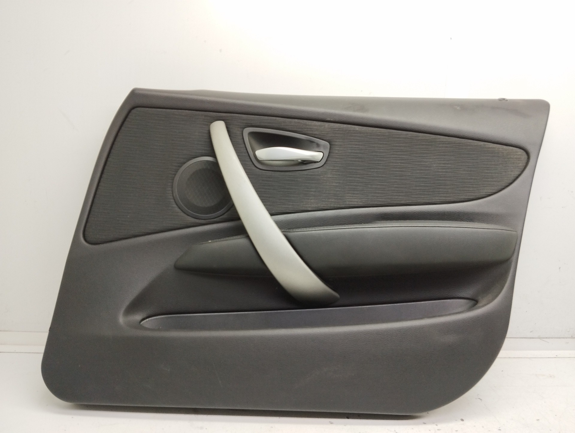 Recambio de guarnecido puerta delantera derecha para bmw serie 1 berlina (e81/e87) 118d referencia OEM IAM 51416875300 697534804