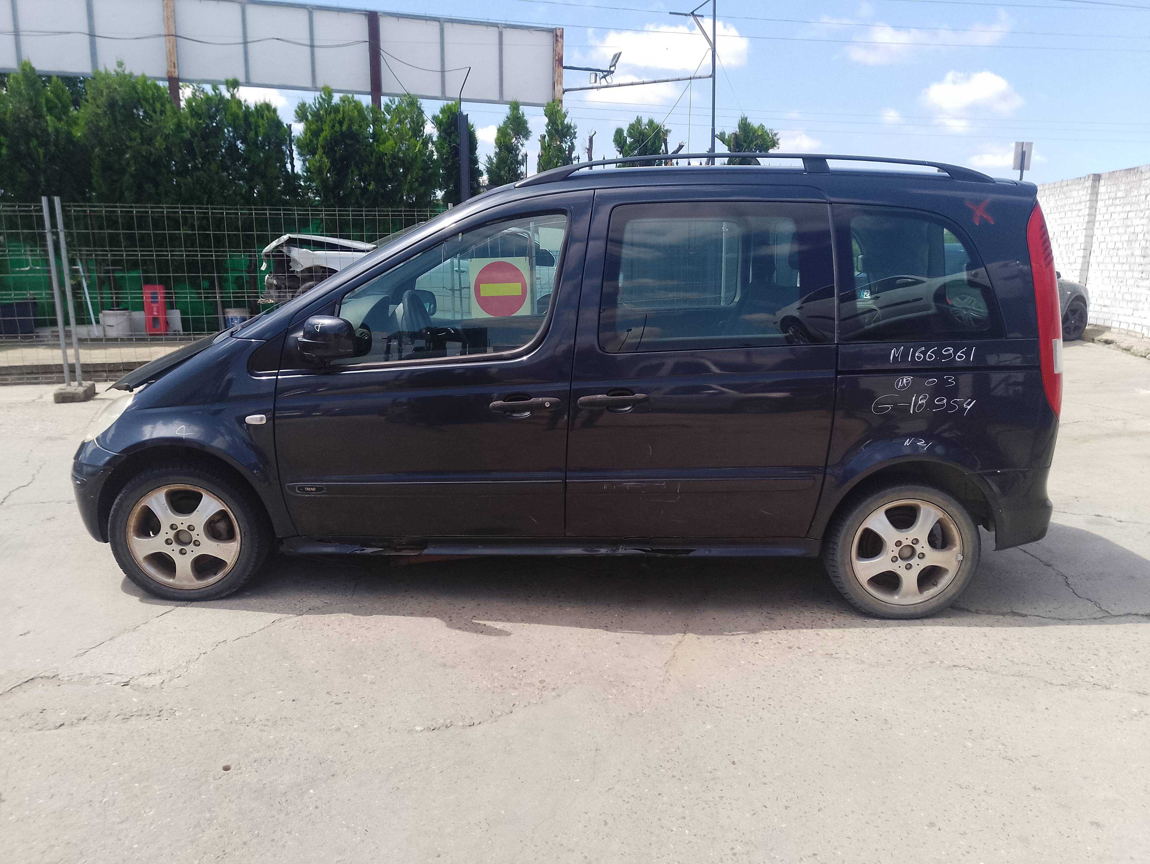 mercedes-benz vaneo (w414) furgoneta compacta del año 2003