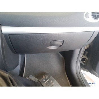 Recambio de guantera para renault clio iii confort dynamique referencia OEM IAM   