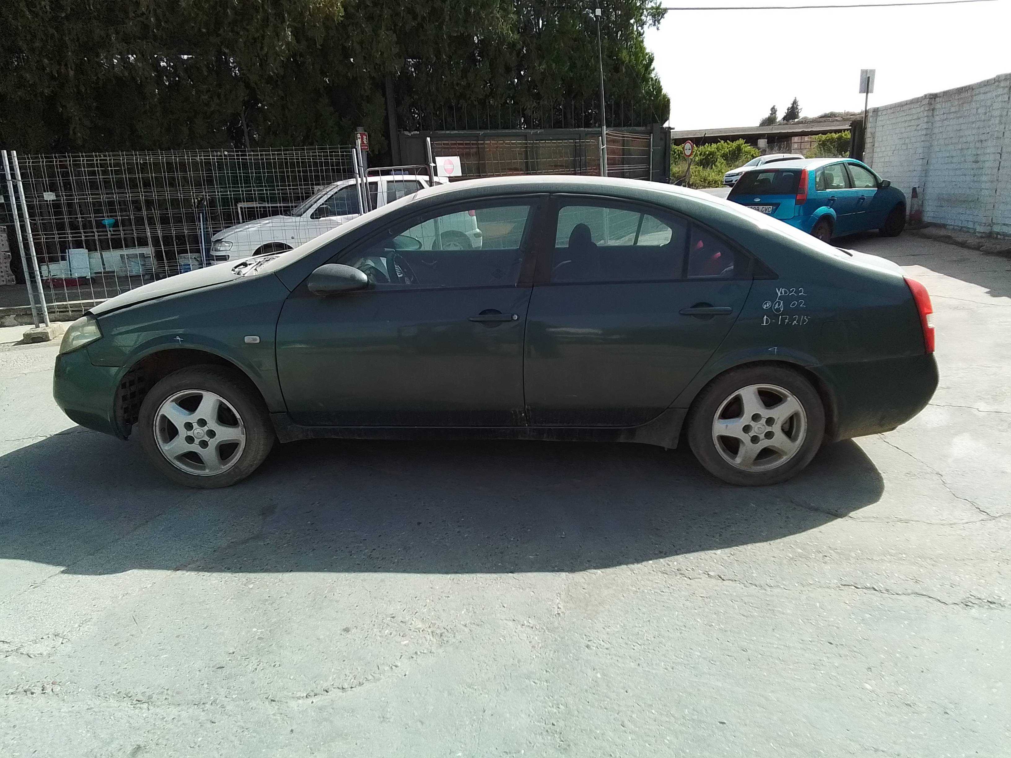 nissan primera berlina (p12) del año 2002