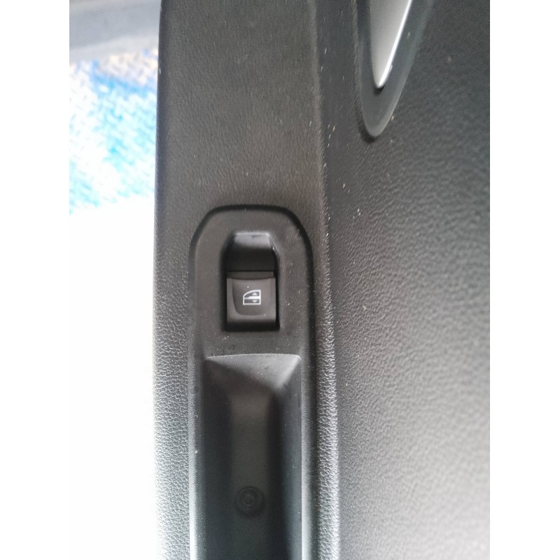 Recambio de mando elevalunas trasero derecho para dacia duster ii comfort referencia OEM IAM 254218614R 10023874 