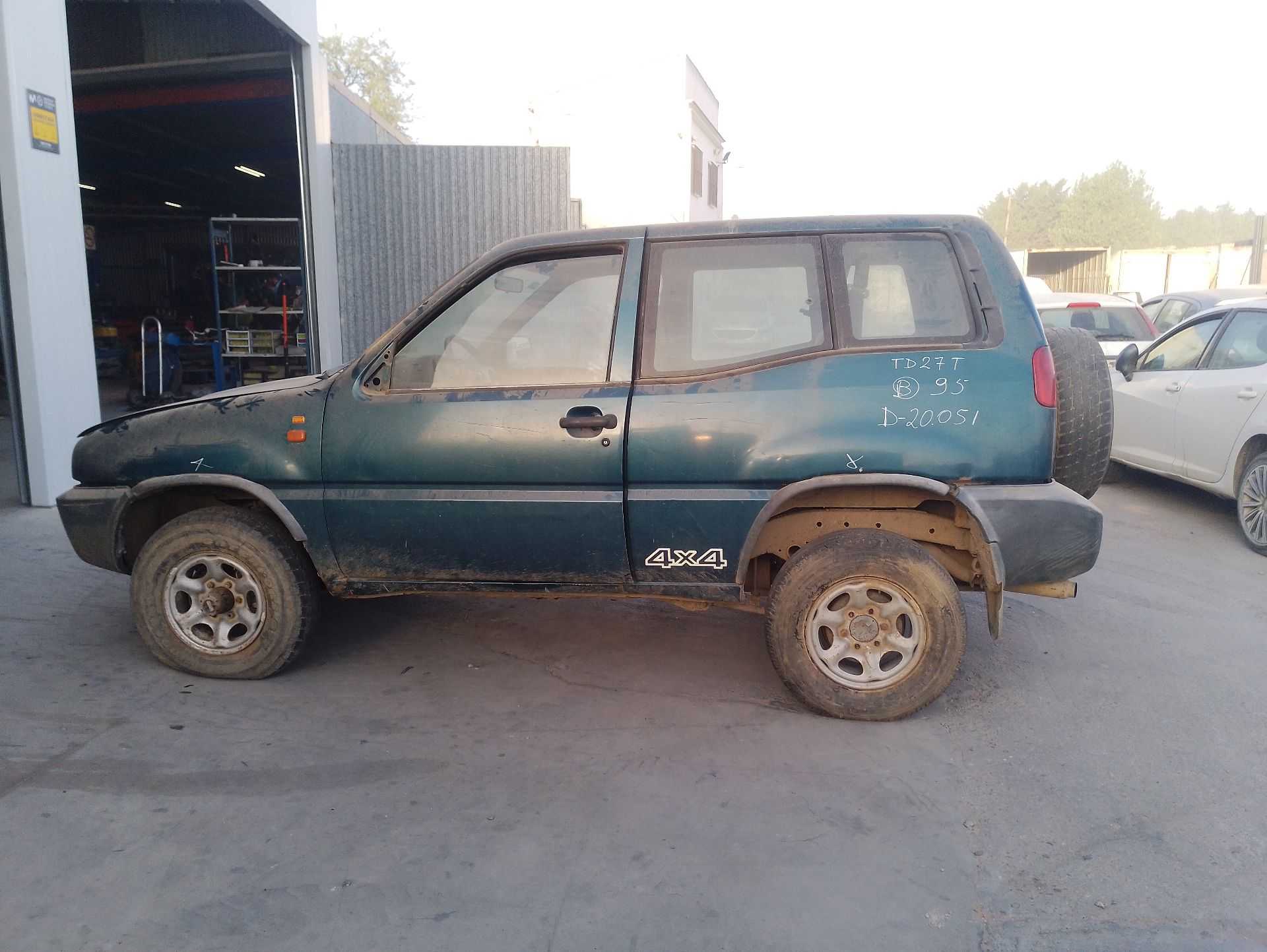 nissan terrano ii (r20) del año 1995