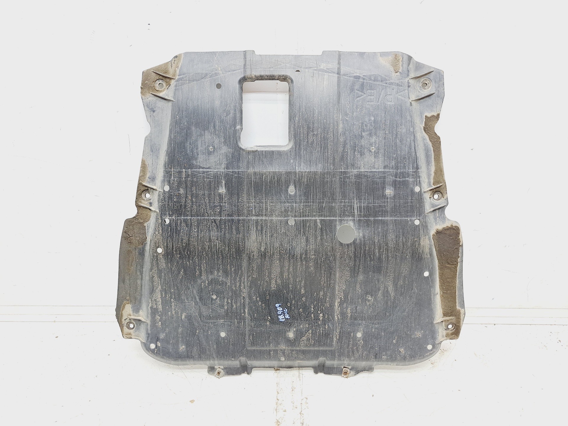 Recambio de cubrecarter para dacia logan ii ambiance referencia OEM IAM 758900184R  
