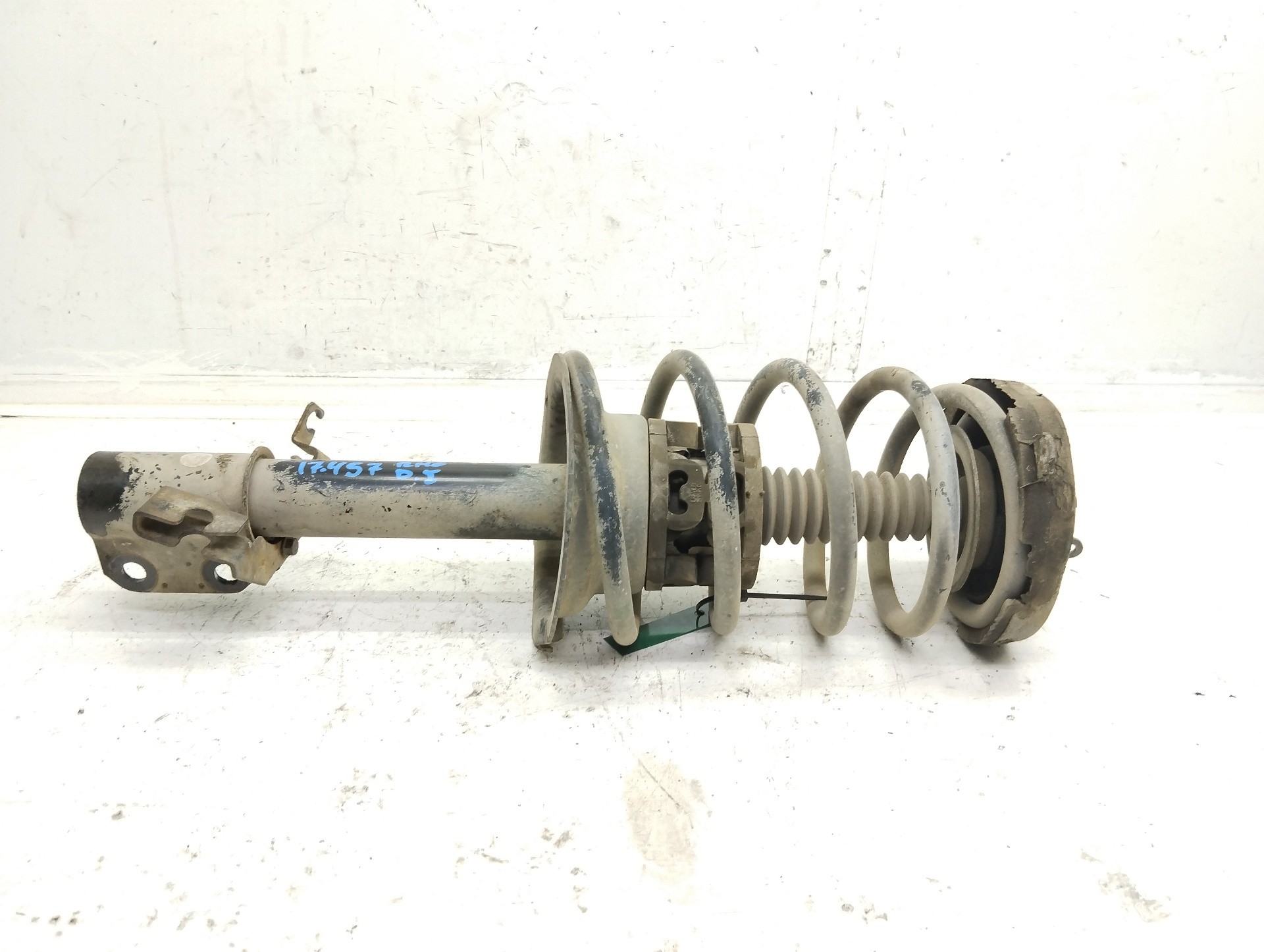 Recambio de amortiguador delantero izquierdo para renault megane i classic (la0) referencia OEM IAM   
