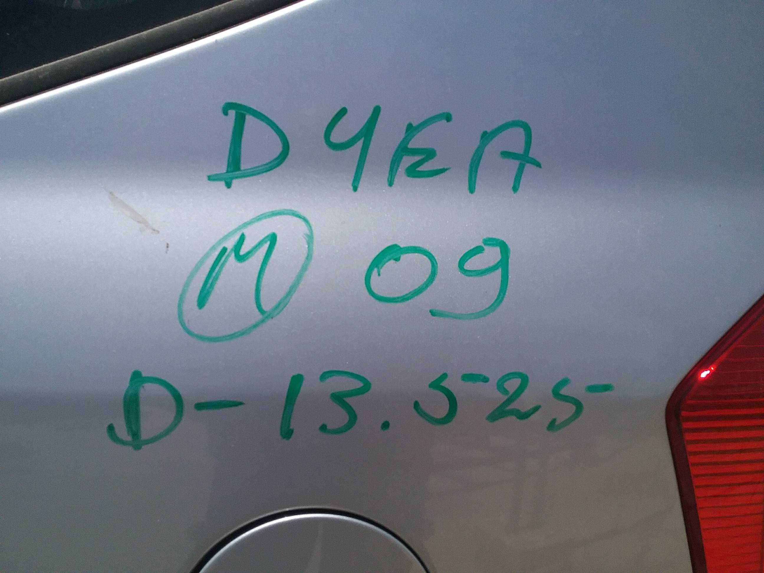 kia carens (un) del año 2009