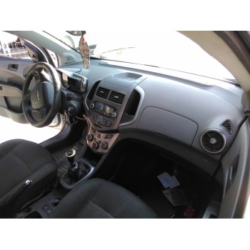 Recambio de salpicadero para chevrolet aveo sedán lt+ referencia OEM IAM   