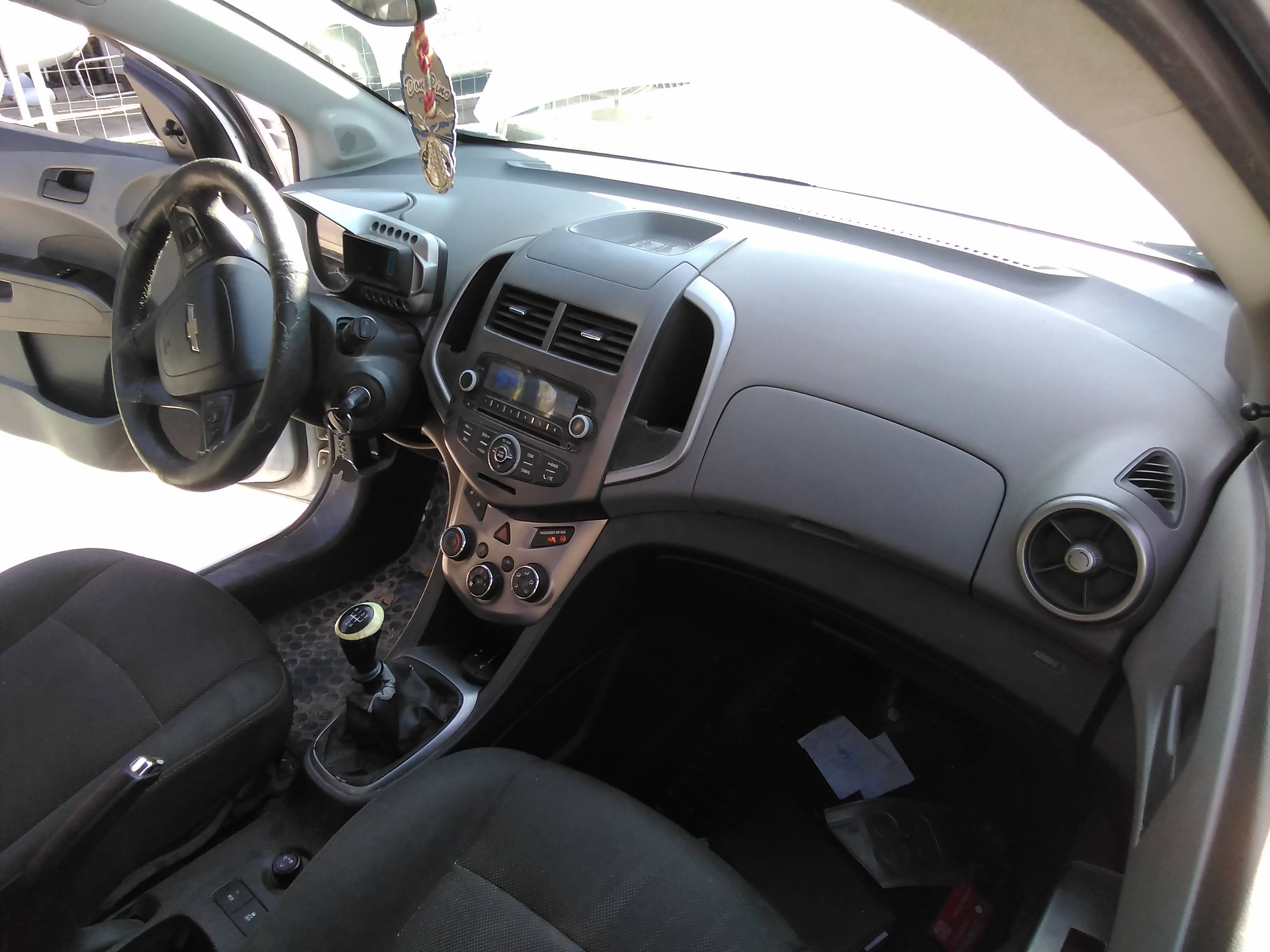 Recambio de salpicadero para chevrolet aveo sedán lt+ referencia OEM IAM   