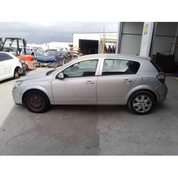 opel astra h berlina del año 2005