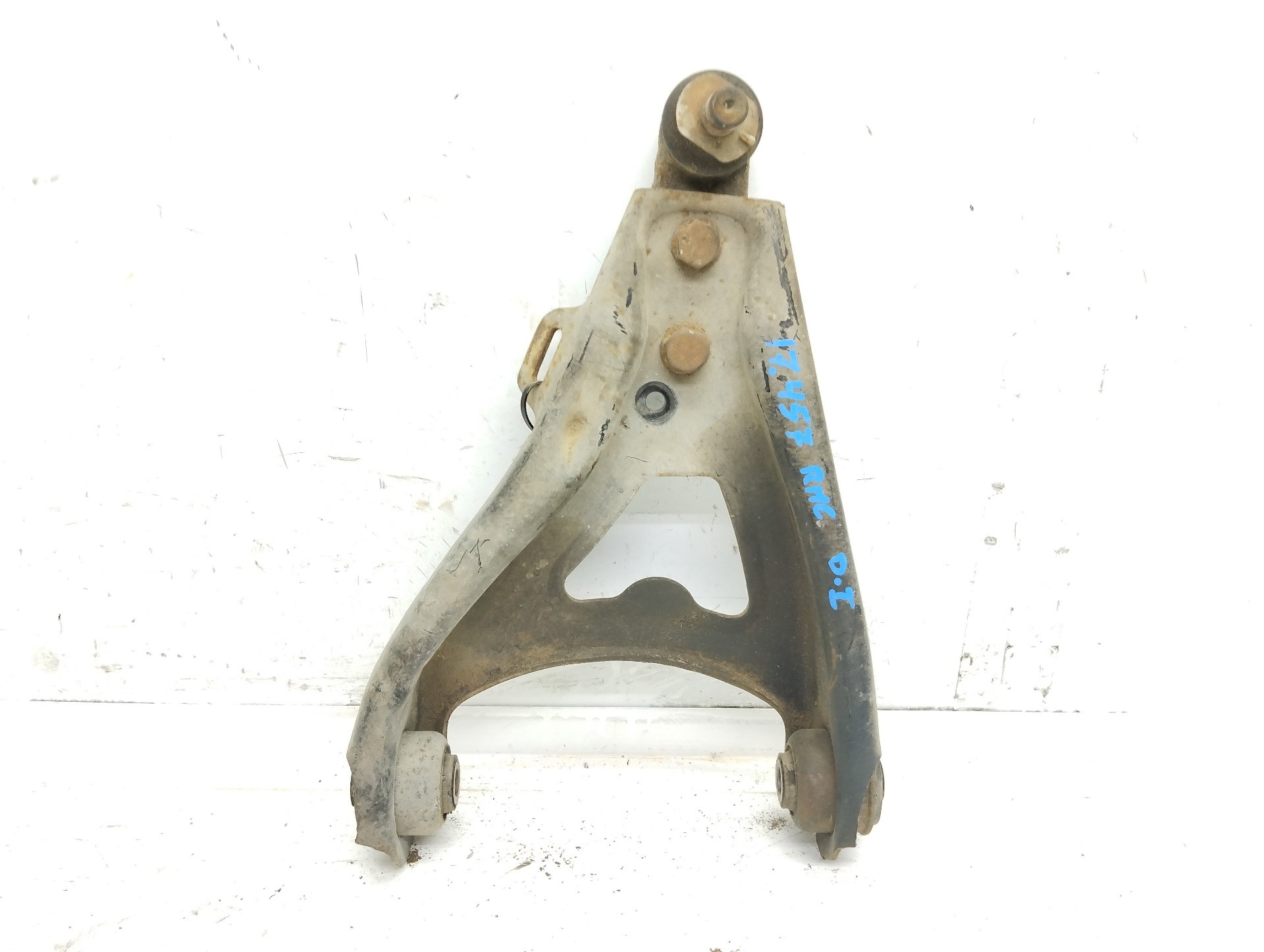 Recambio de brazo suspension inferior delantero derecho para renault megane i classic (la0) referencia OEM IAM  7700436303 