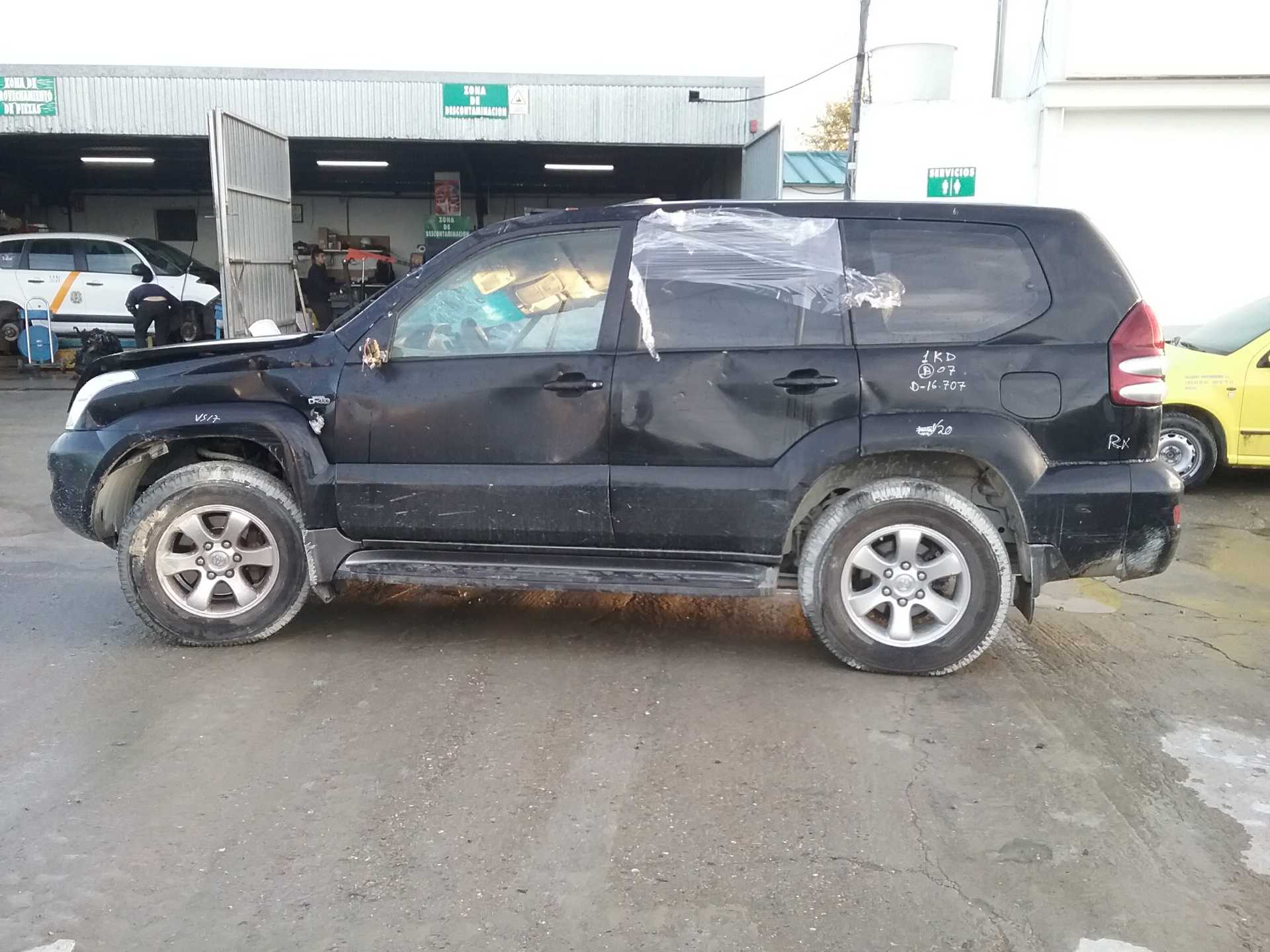 toyota land cruiser (j12) del año 2007
