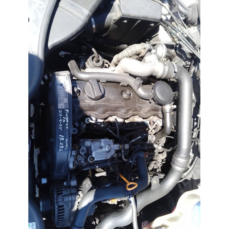 Recambio de motor completo para volkswagen passat berlina (3a2) cl referencia OEM IAM AFN  