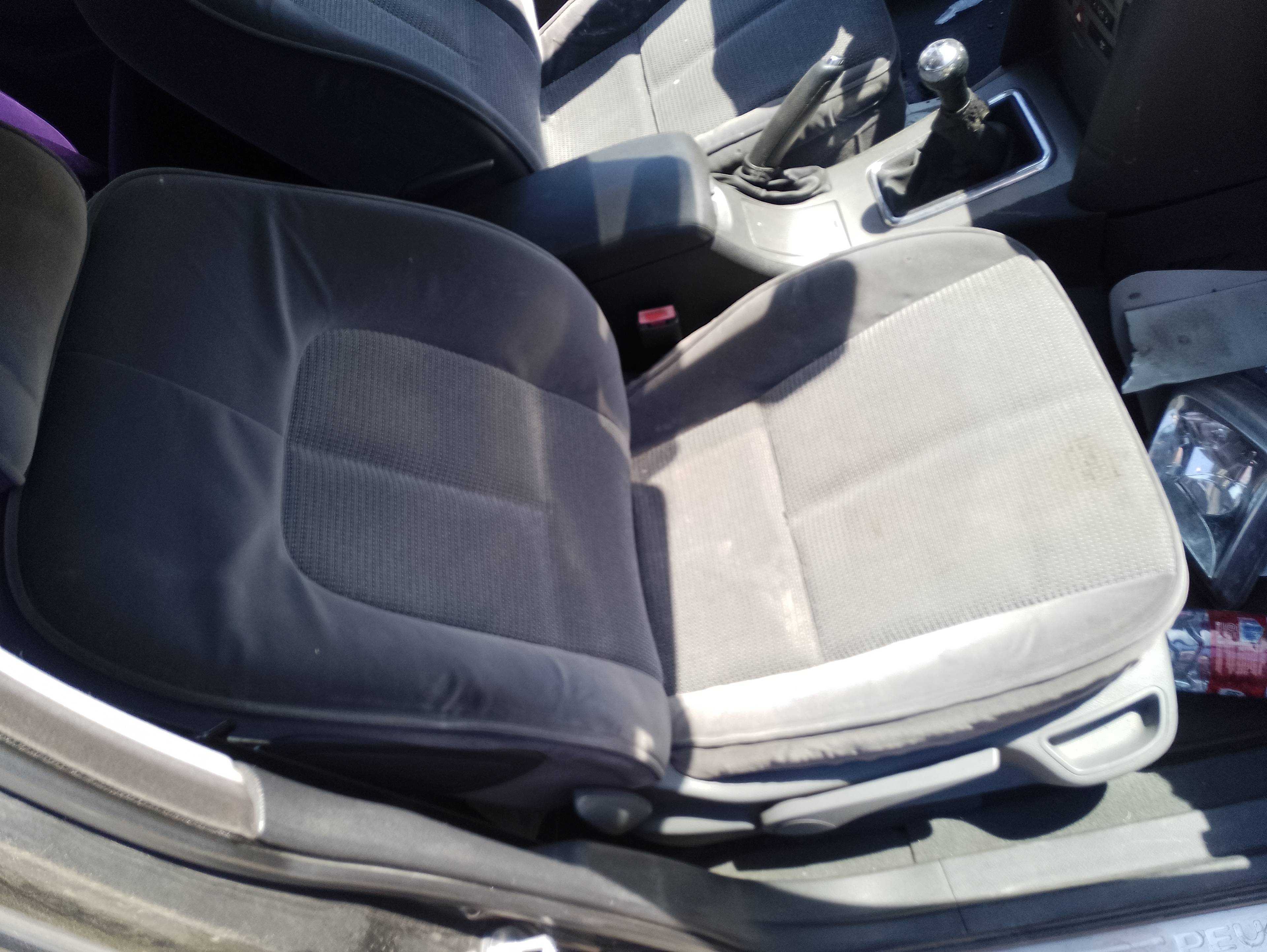 Recambio de asiento delantero derecho para peugeot 407 st confort referencia OEM IAM   