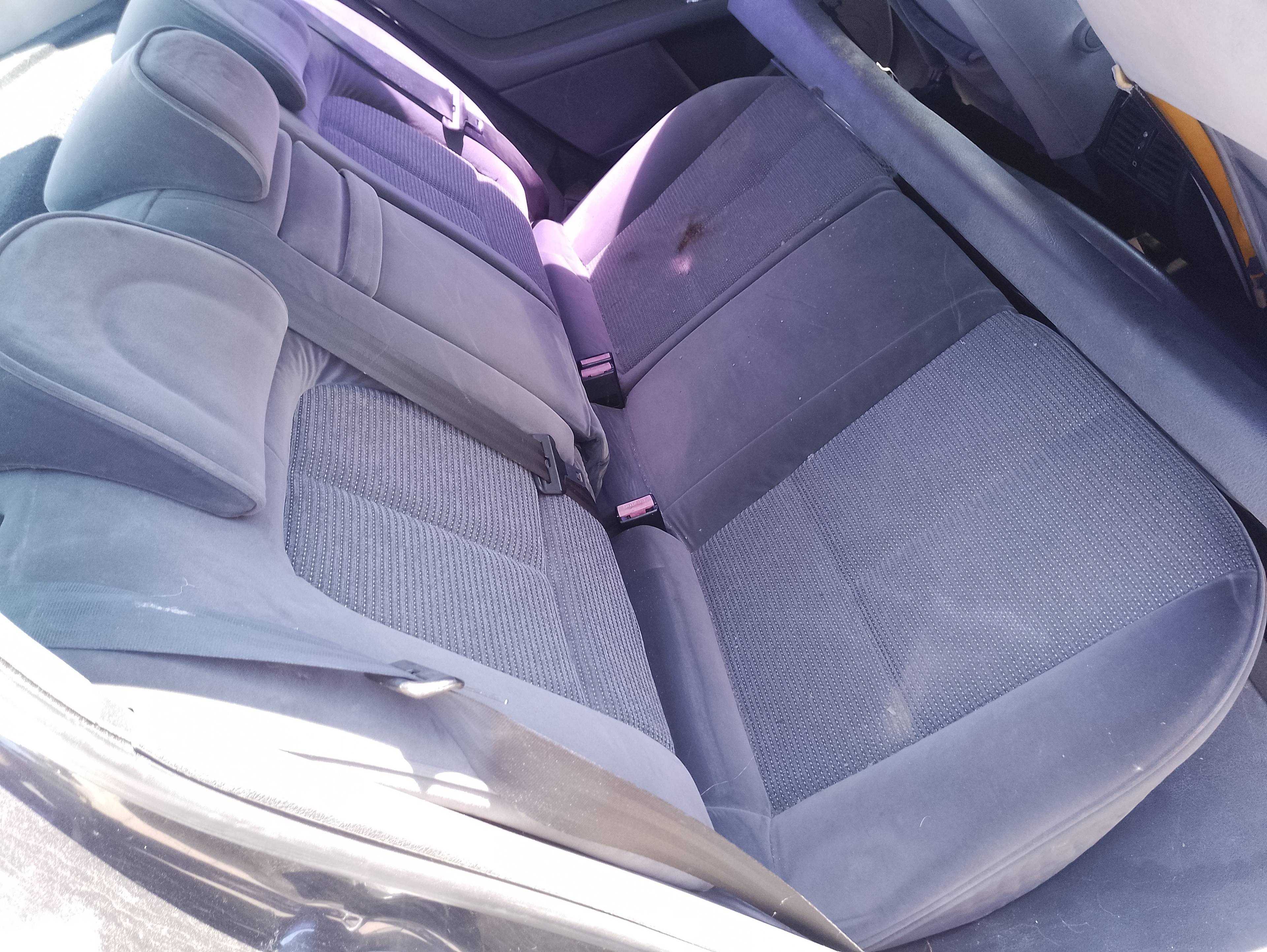 Recambio de asientos traseros para peugeot 407 st confort referencia OEM IAM   