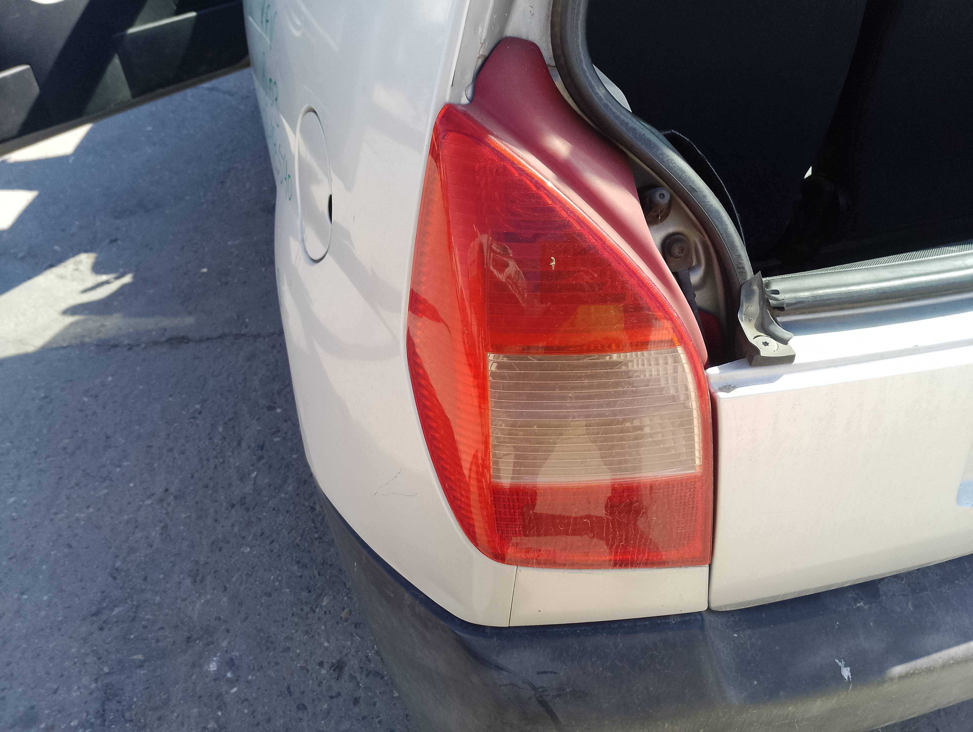 Recambio de piloto trasero izquierdo para citroën c2 audace referencia OEM IAM   