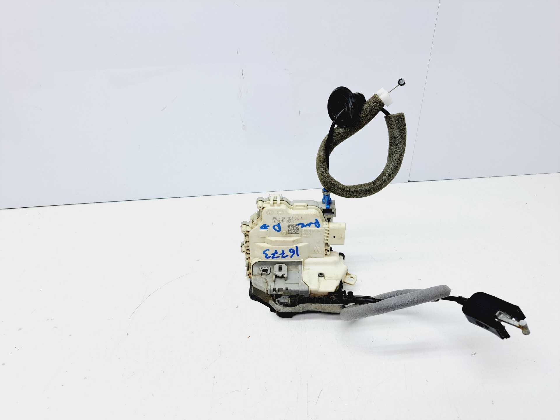Recambio de cerradura puerta delantera derecha para audi a3 (8v) 1.6 tdi referencia OEM IAM 8X1837016A  
