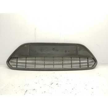 Recambio de rejilla delantera para ford focus berlina (cap) ambiente (d) referencia OEM IAM 8M5117B968A  