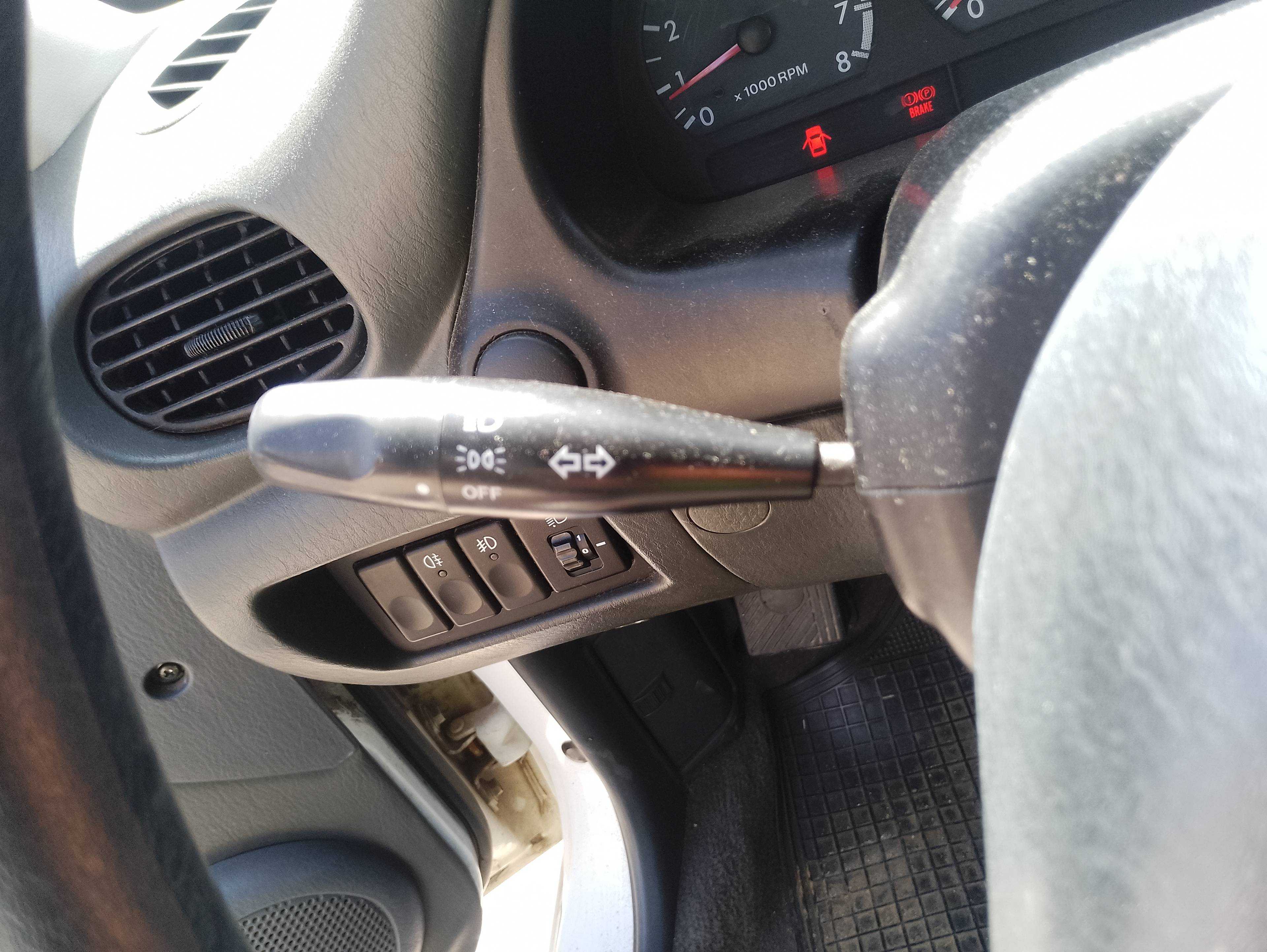 Recambio de mando intermitentes para hyundai accent (x3) 1.5 gs referencia OEM IAM   