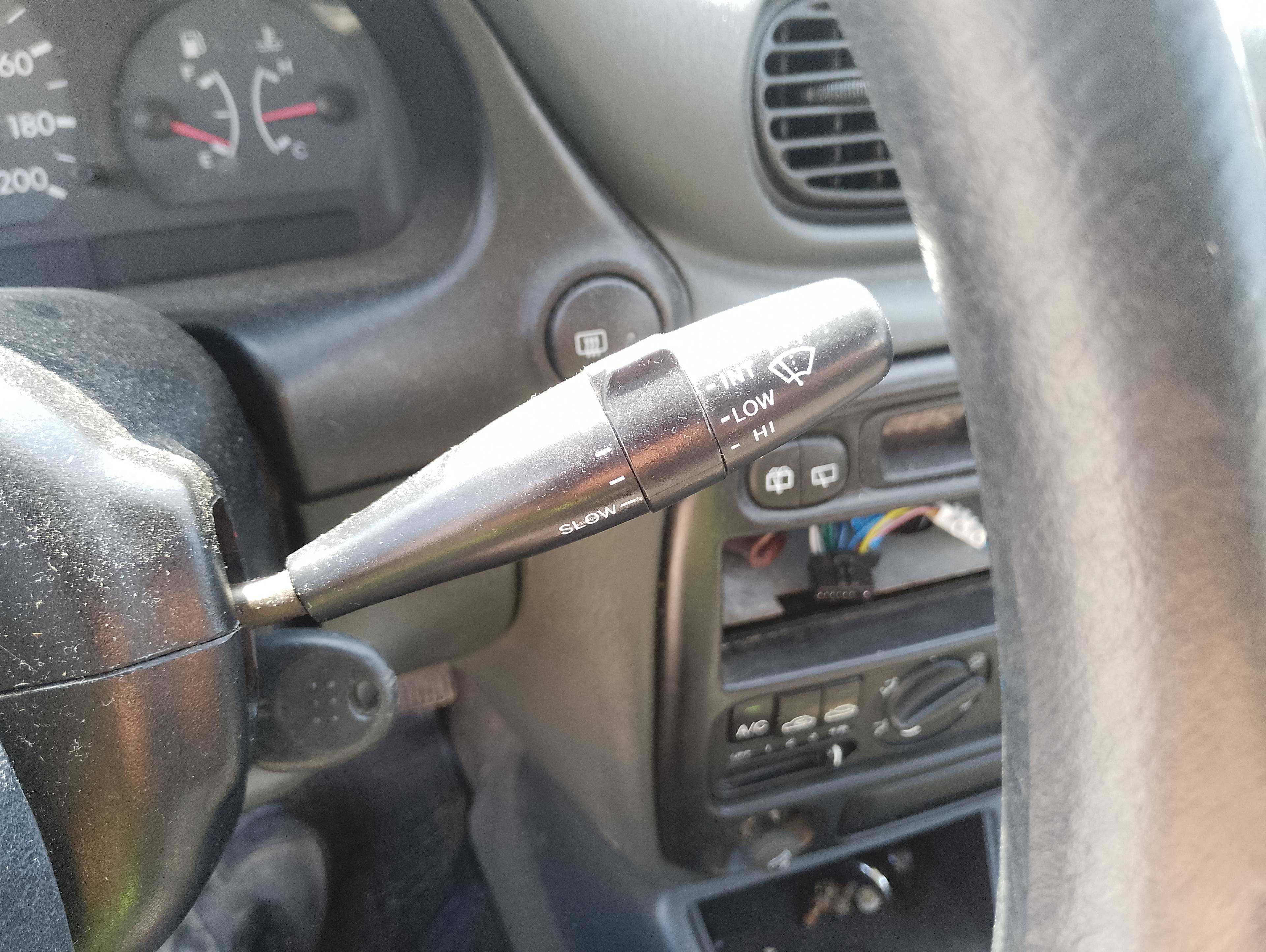 Recambio de mando limpia para hyundai accent (x3) 1.5 gs referencia OEM IAM   