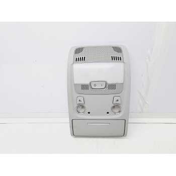 LUZ INTERIOR 8T0947135BF 