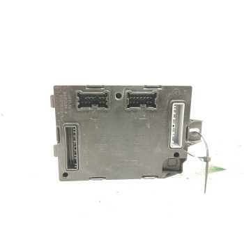 Recambio de centralita bcm para renault captur dynamique referencia OEM IAM 284B13555R  