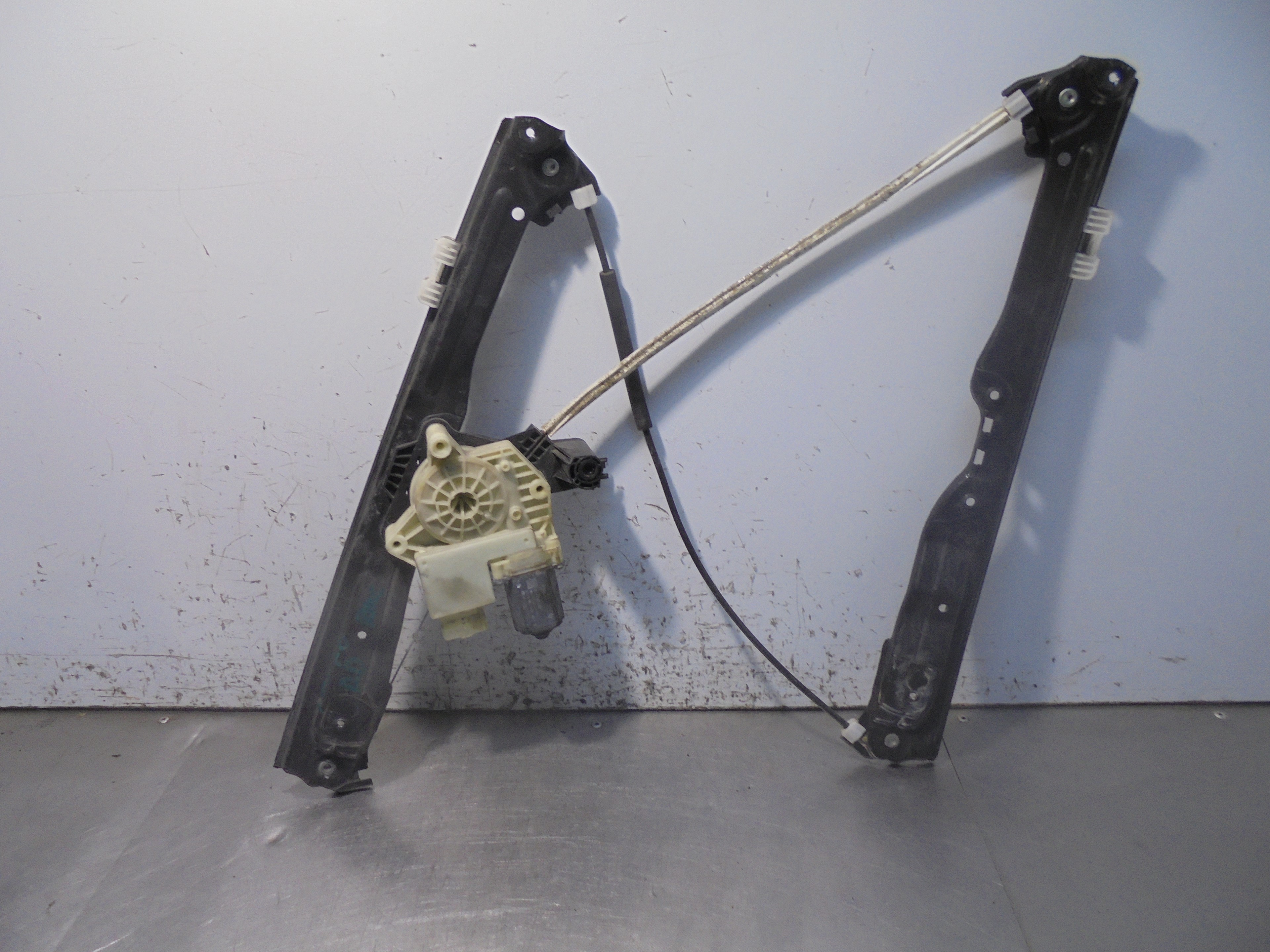 Recambio de elevalunas delantero derecho para peugeot 308 sw access referencia OEM IAM  ELECTRICO 5 PUERTAS BROSE