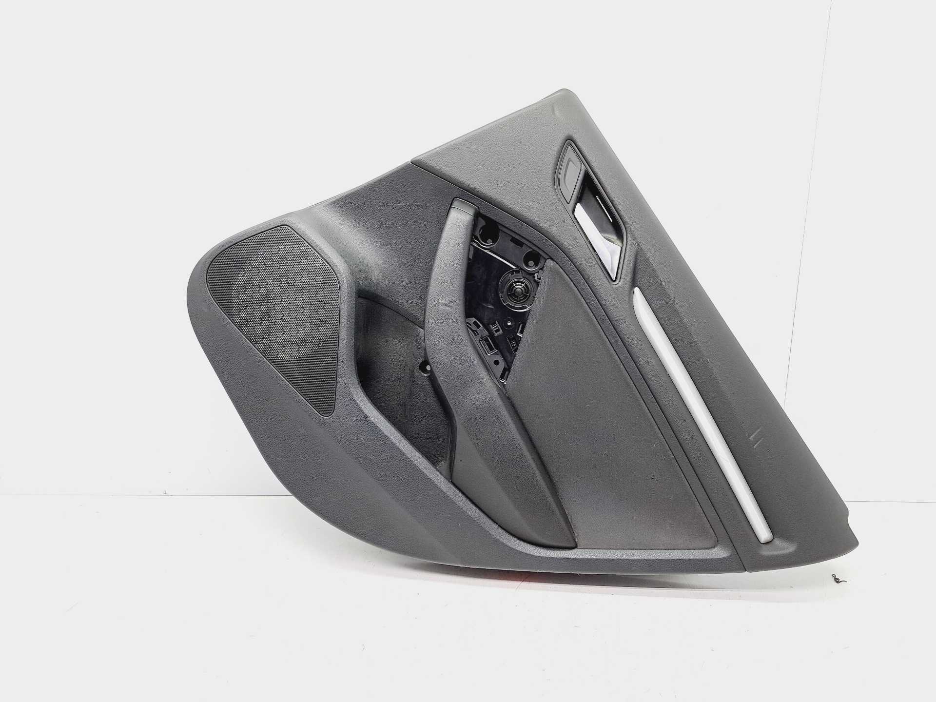 Recambio de guarnecido puerta trasera derecha para audi a3 (8v) 1.6 tdi referencia OEM IAM 8V4867306  
