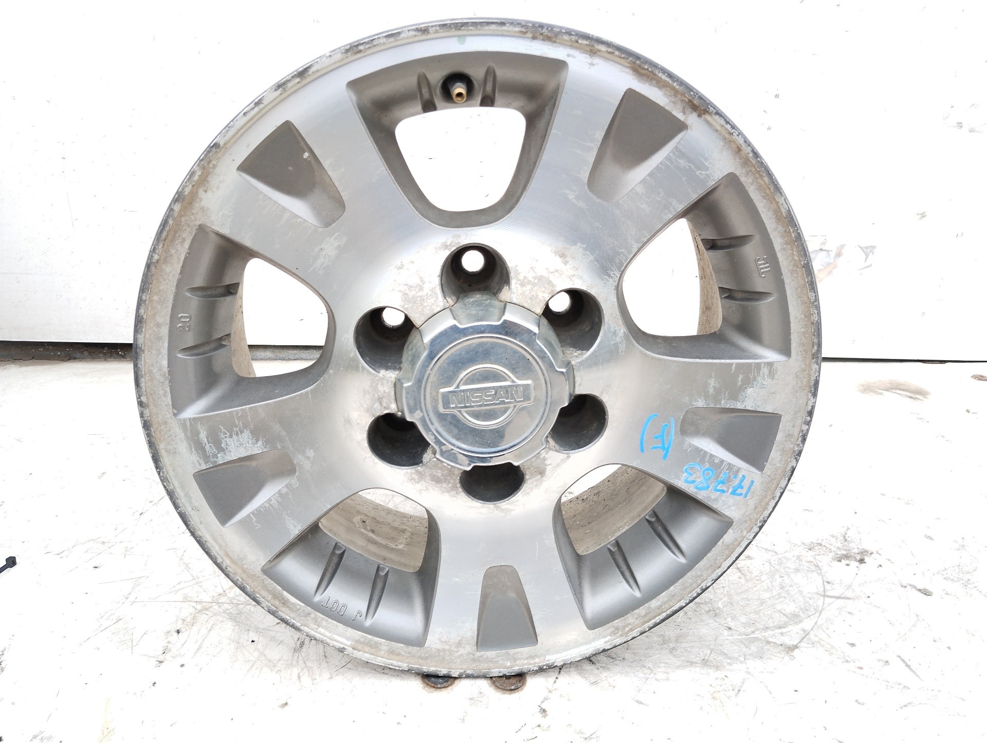 Recambio de llanta para nissan pathfinder (r50) 3.3 v6 automático referencia OEM IAM R16  