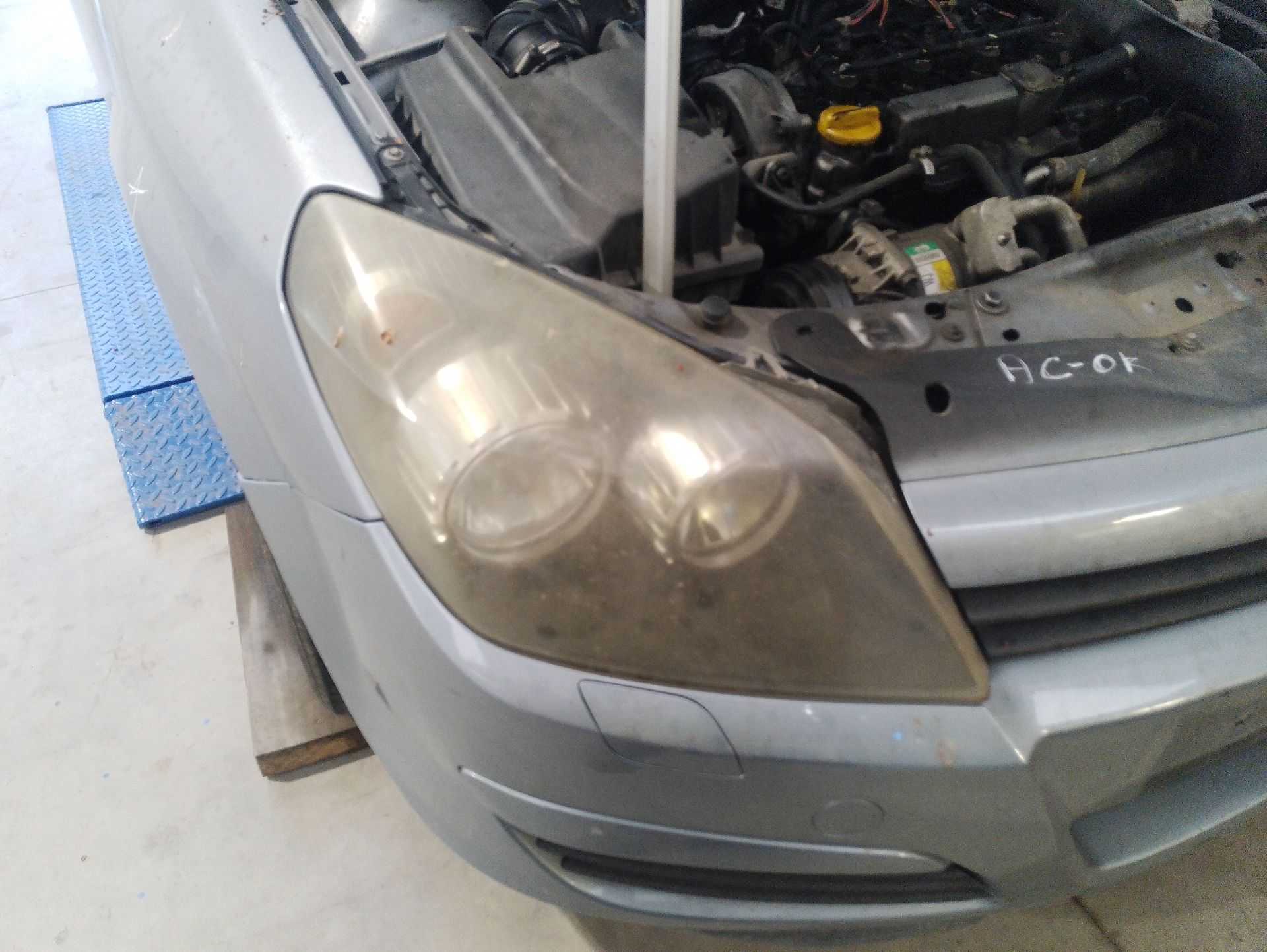Recambio de faro derecho para opel astra h gtc (a04) 1.8 (l08) referencia OEM IAM 93178636  