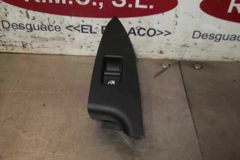 Recambio de mando elevalunas trasero izquierdo para alfa romeo giulietta (191) distinctive referencia OEM IAM   