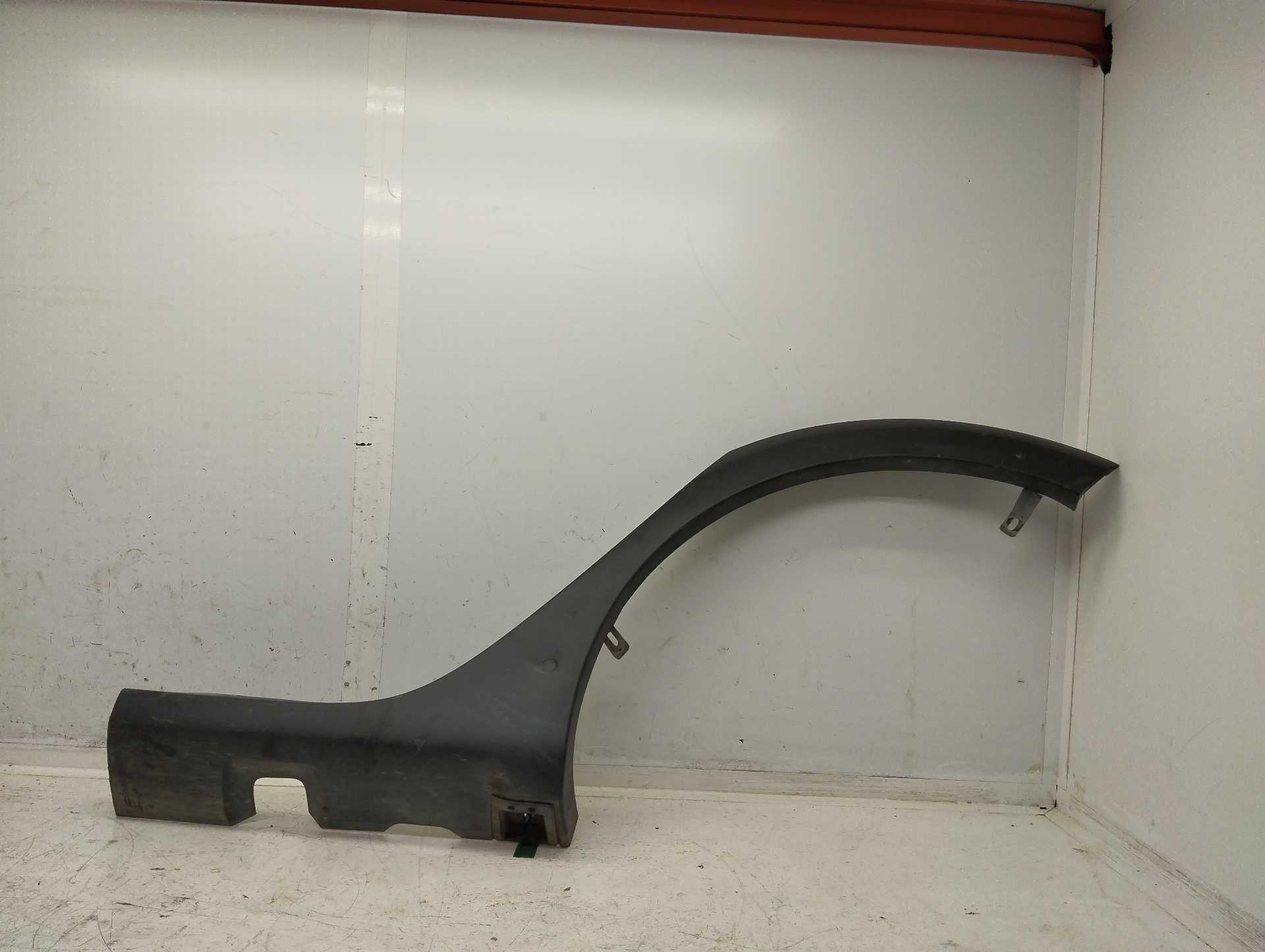 Recambio de aletin trasero izquierdo para dacia sandero aniversario referencia OEM IAM  788A31751R 