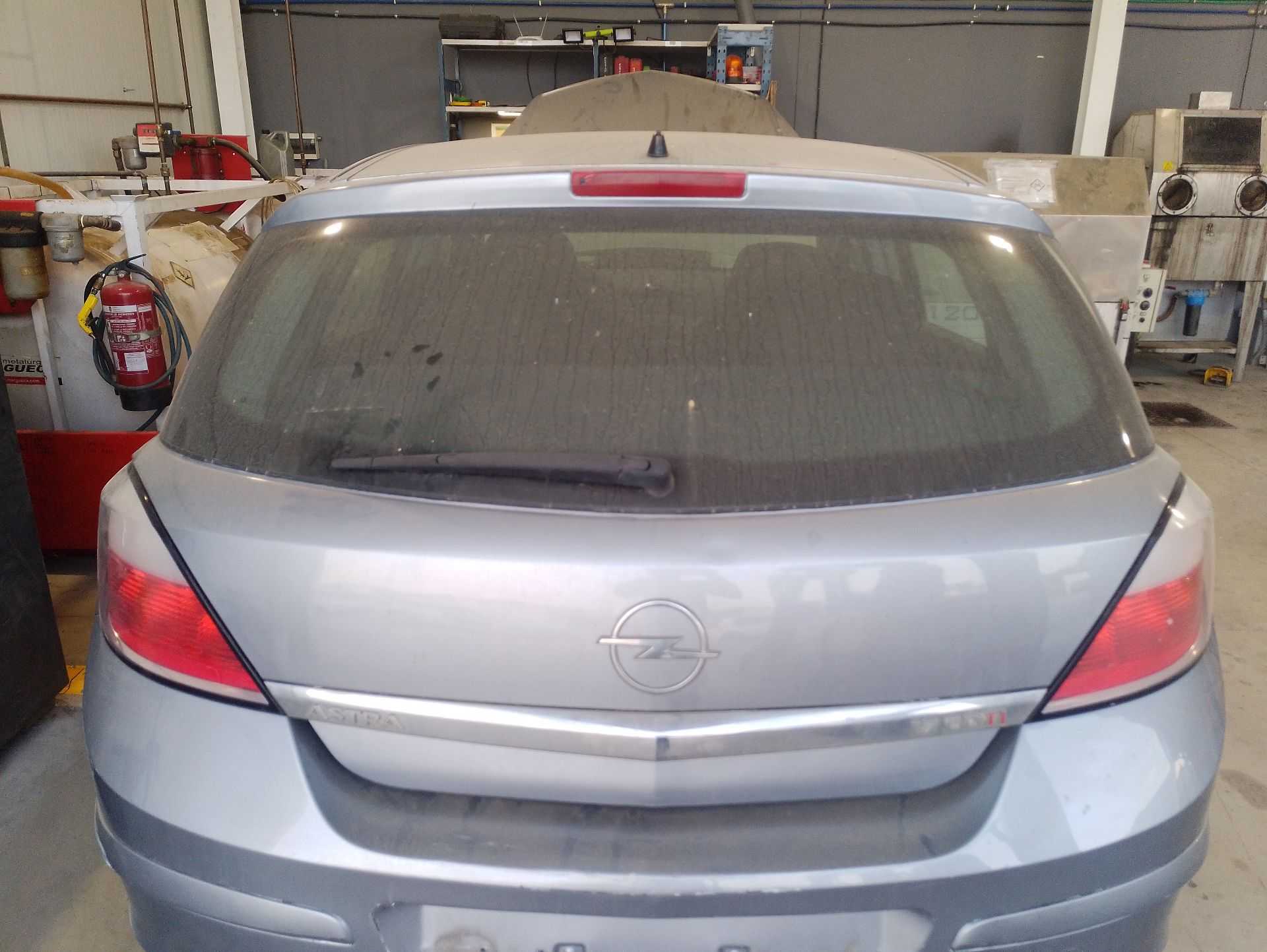 Recambio de porton trasero para opel astra h gtc (a04) 1.8 (l08) referencia OEM IAM 93178817  