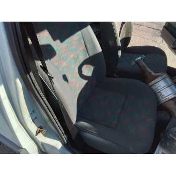 ASIENTO DELANTERO DERECHO 