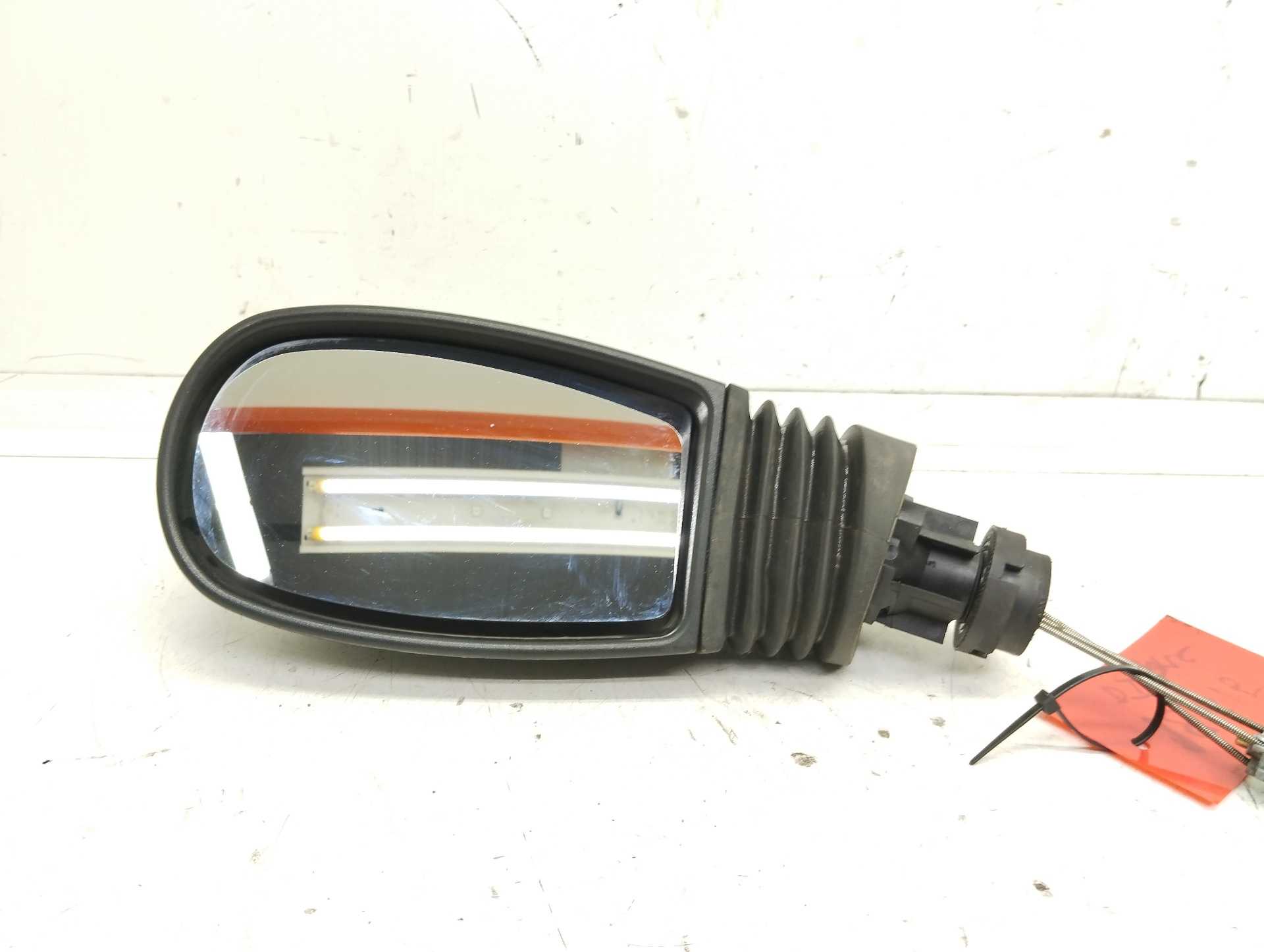 Recambio de retrovisor izquierdo para fiat punto berlina (176) referencia OEM IAM  735310075 0000735310075