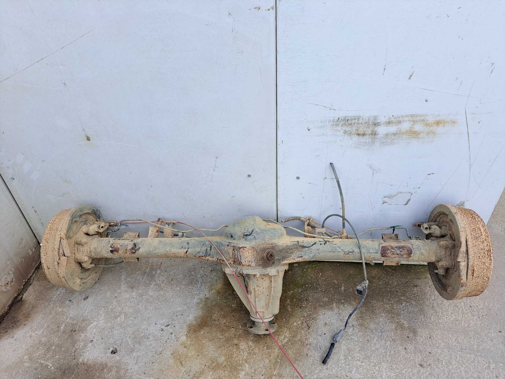 Recambio de puente trasero para nissan pick-up (d22) referencia OEM IAM   
