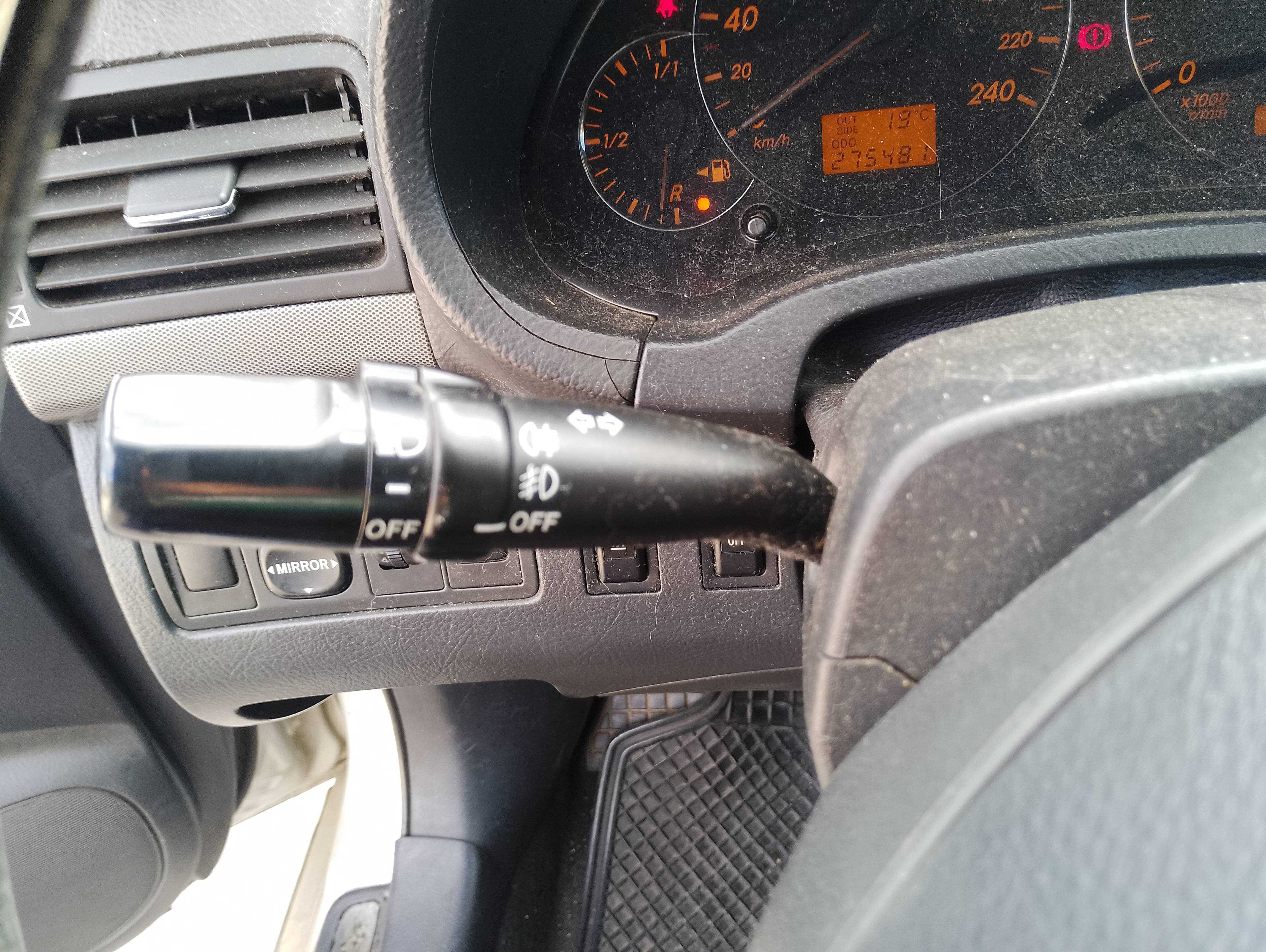 Recambio de mando luces para toyota avensis berlina (t25) 2.0 d4-d executive berlina (5-ptas.) referencia OEM IAM   