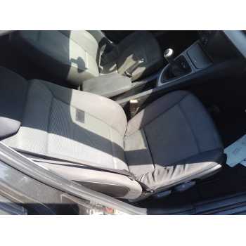 ASIENTO DELANTERO DERECHO 