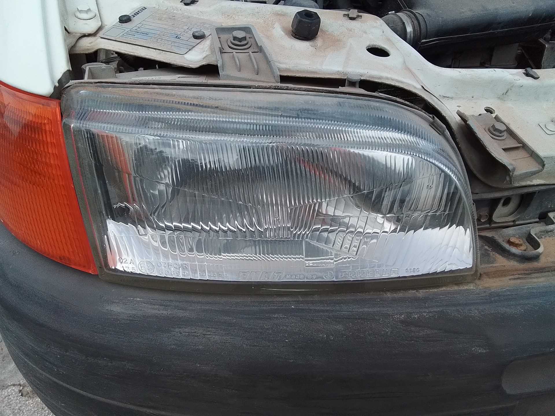 Recambio de faro derecho para fiat punto berlina (176) referencia OEM IAM   