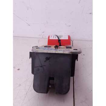 CERRADURA MALETERO / PORTON 