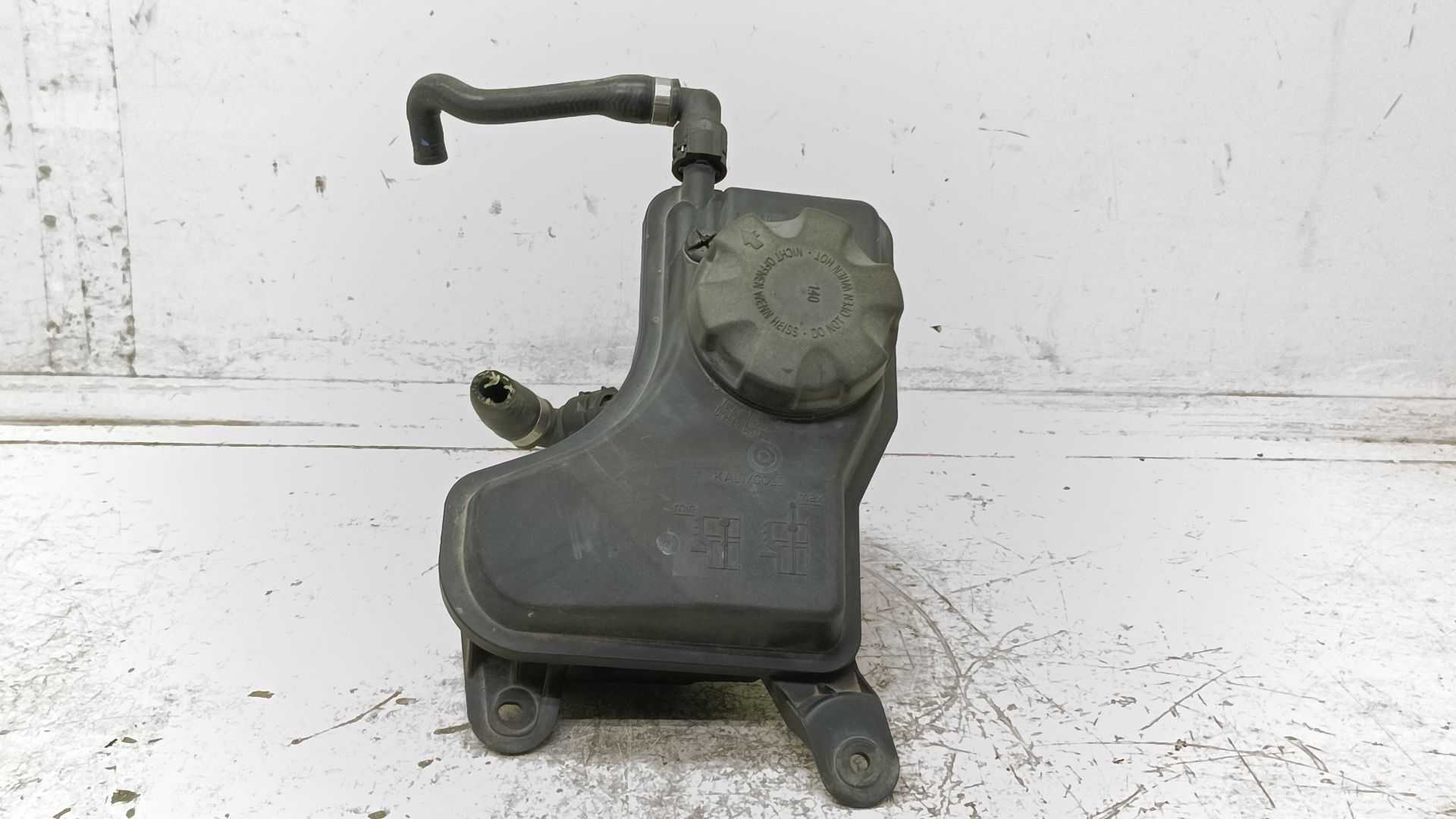 Recambio de deposito expansion para bmw serie 1 berlina (e81/e87) 118d referencia OEM IAM 780489001  