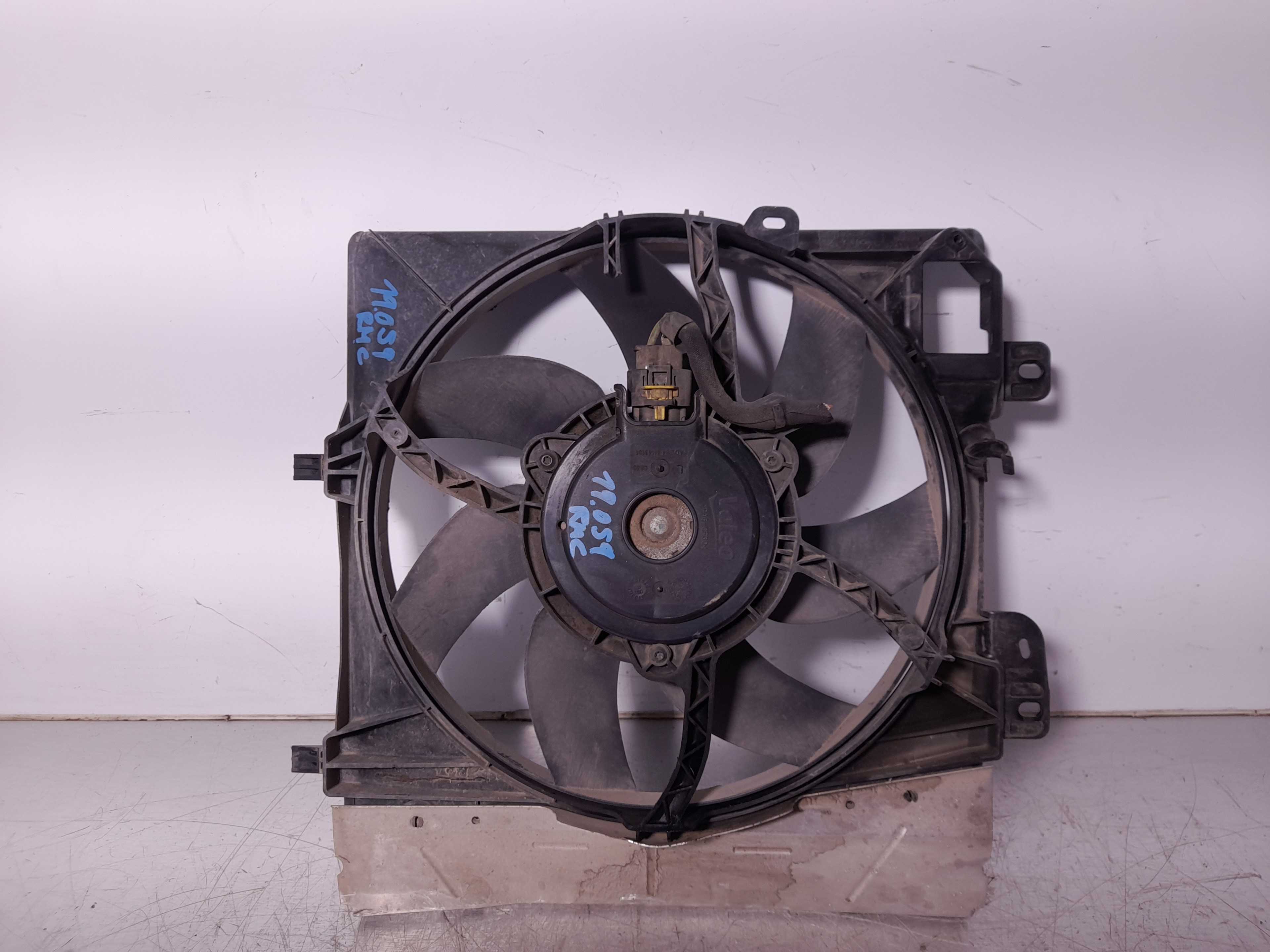 Recambio de electroventilador para citroën c3 collection referencia OEM IAM 9812028580 VALEO 