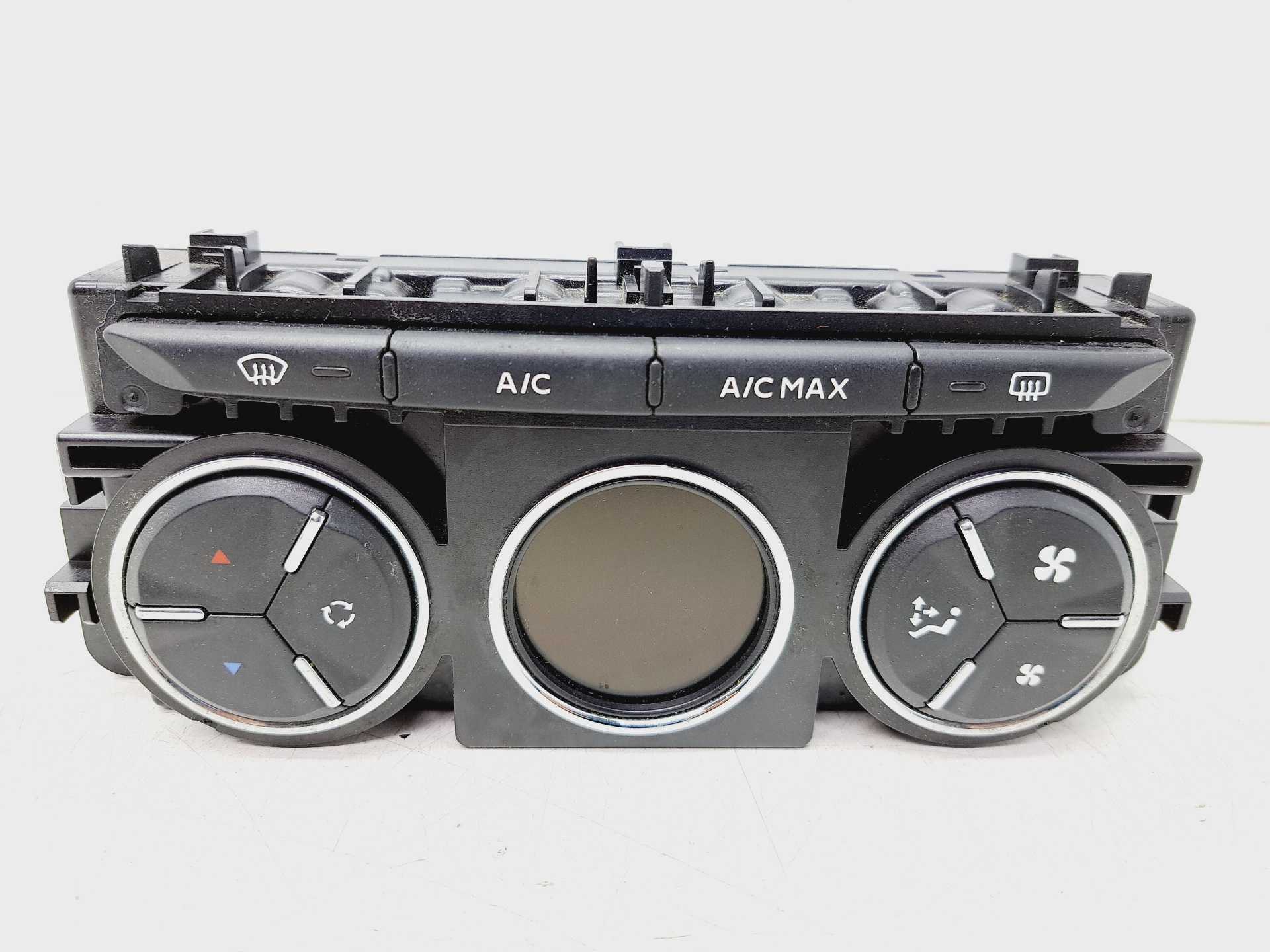 Recambio de mando climatizador para citroën c-elysée exclusive referencia OEM IAM 96746550ZD 5P4440000 DENSO